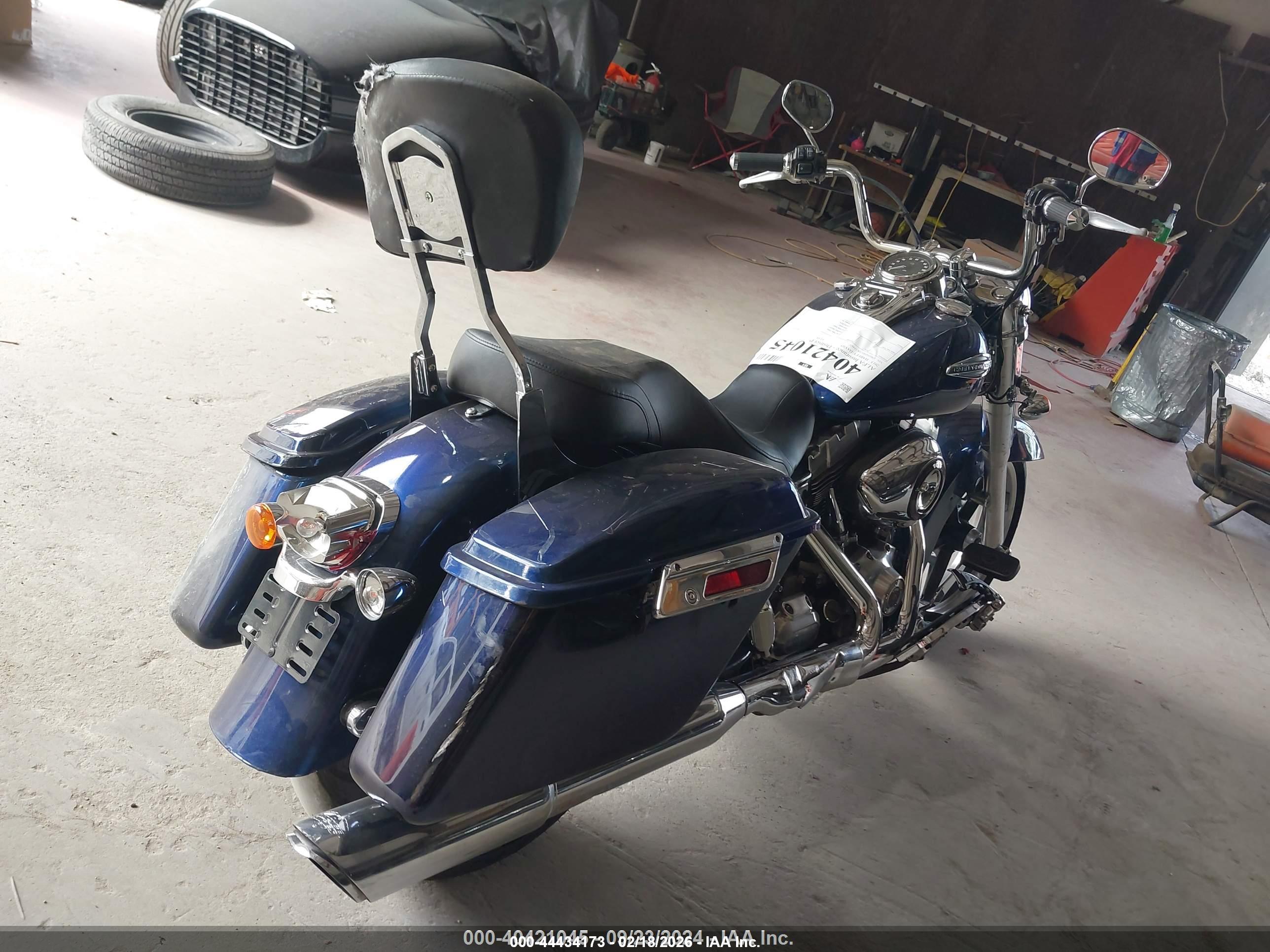 HARLEY-DAVIDSON FLD image 4