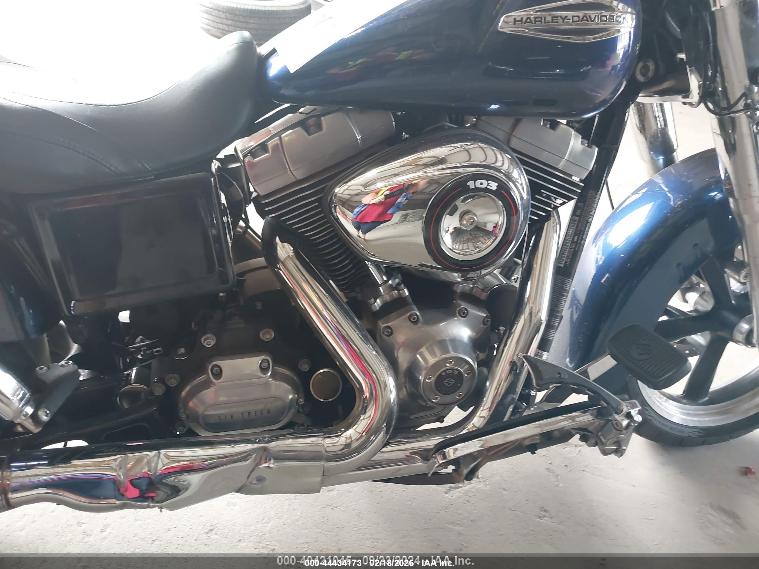 HARLEY-DAVIDSON FLD image 8