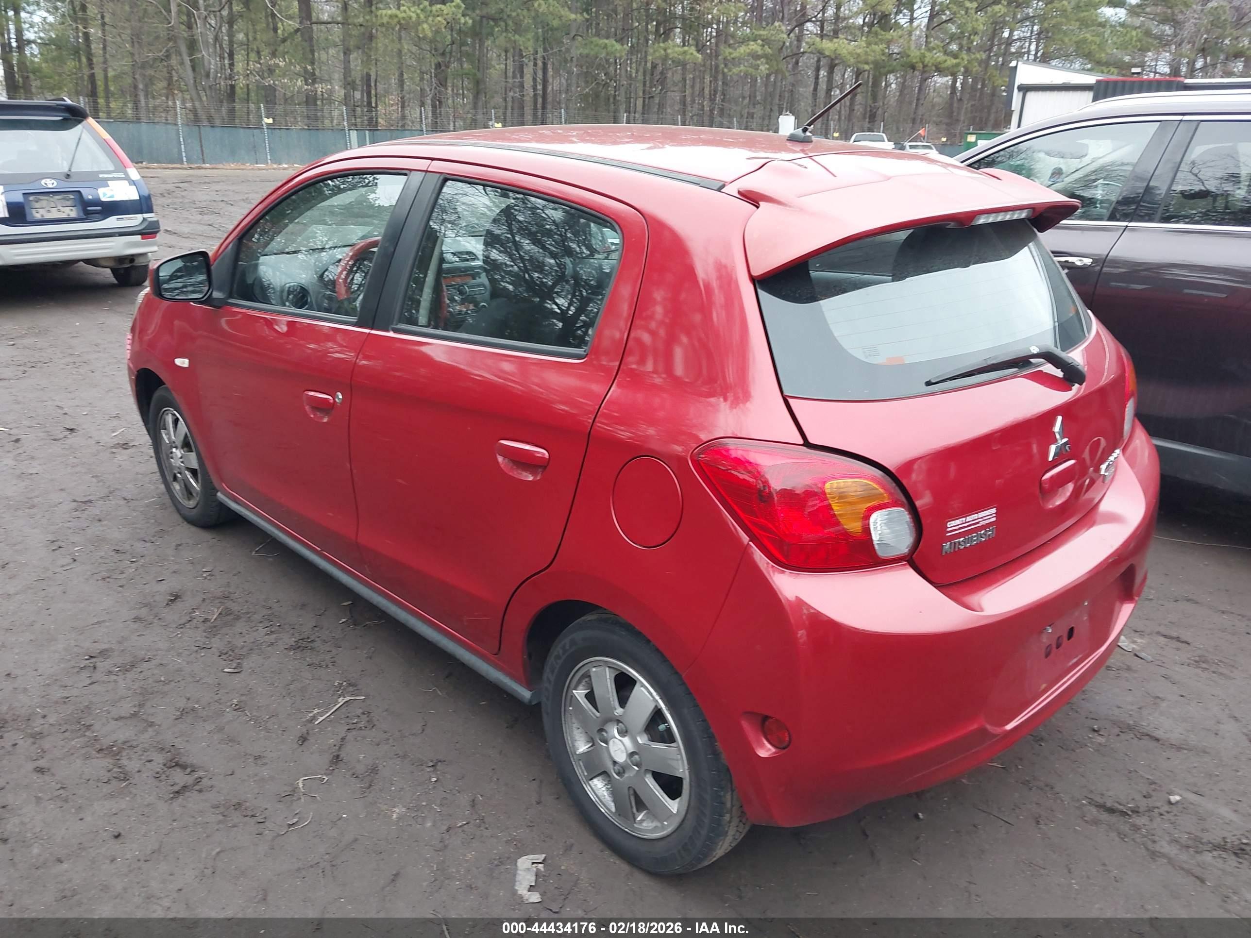 MITSUBISHI MIRAGE image 3