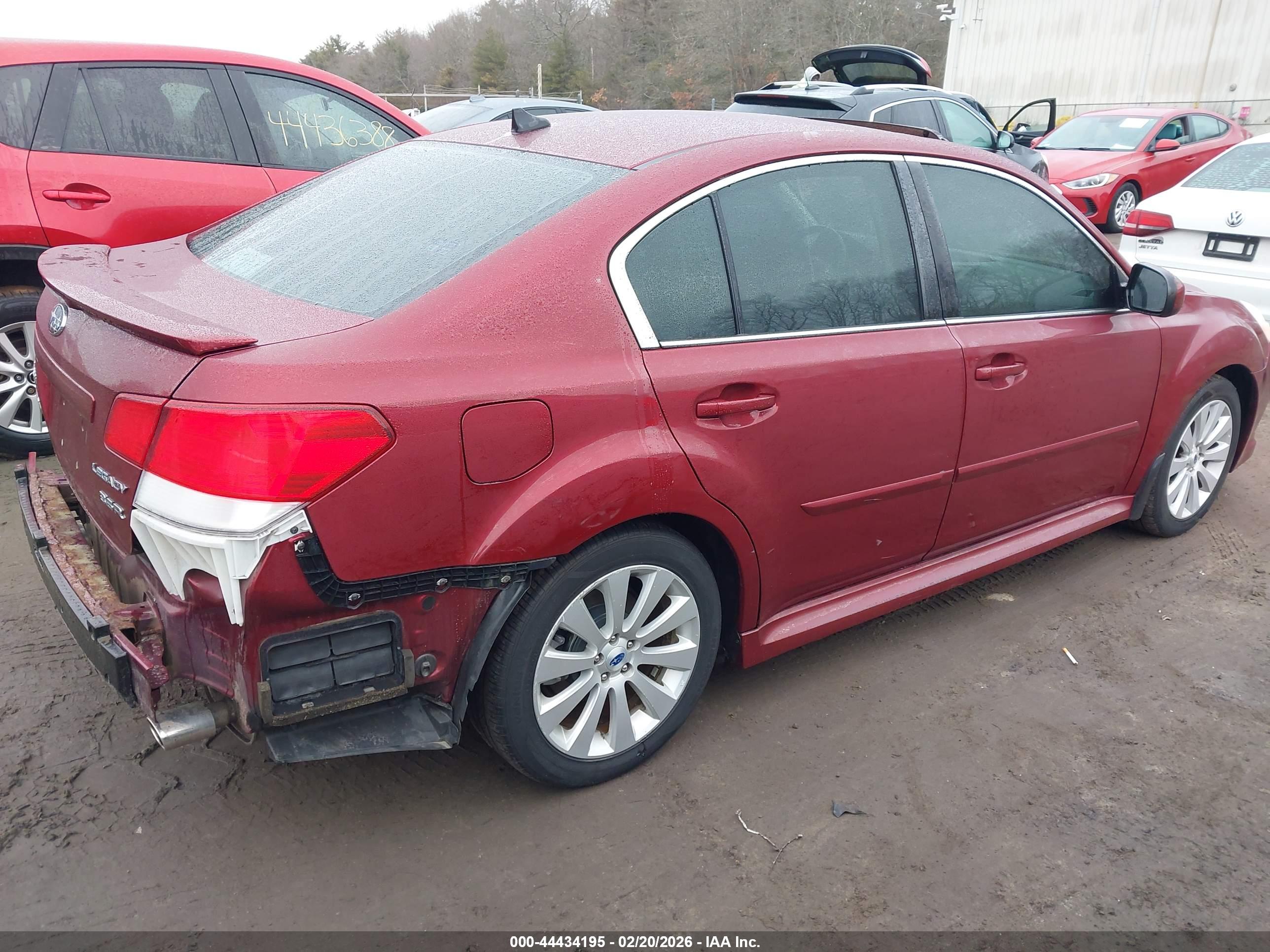 SUBARU LEGACY image 4