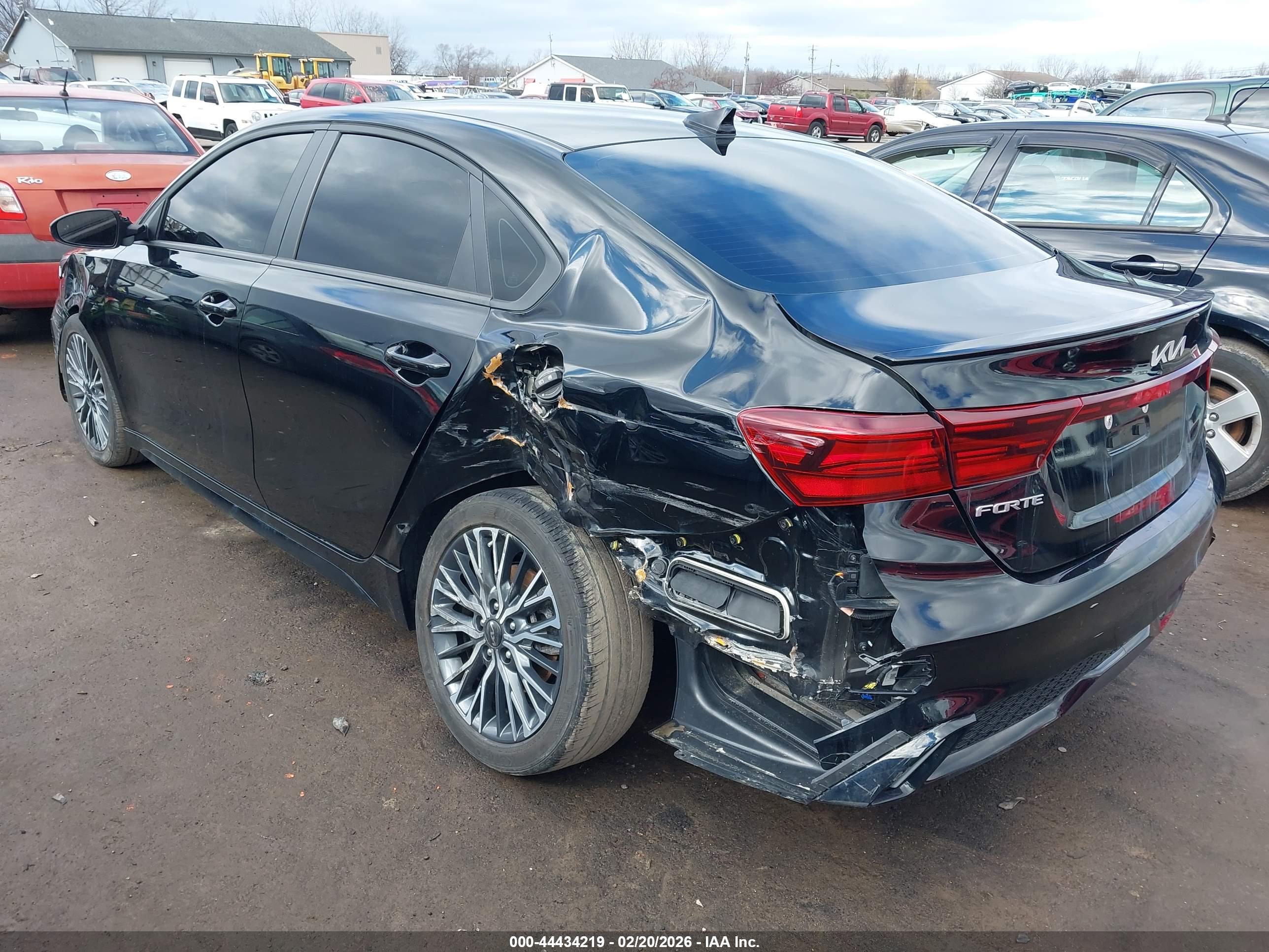 KIA FORTE image 3