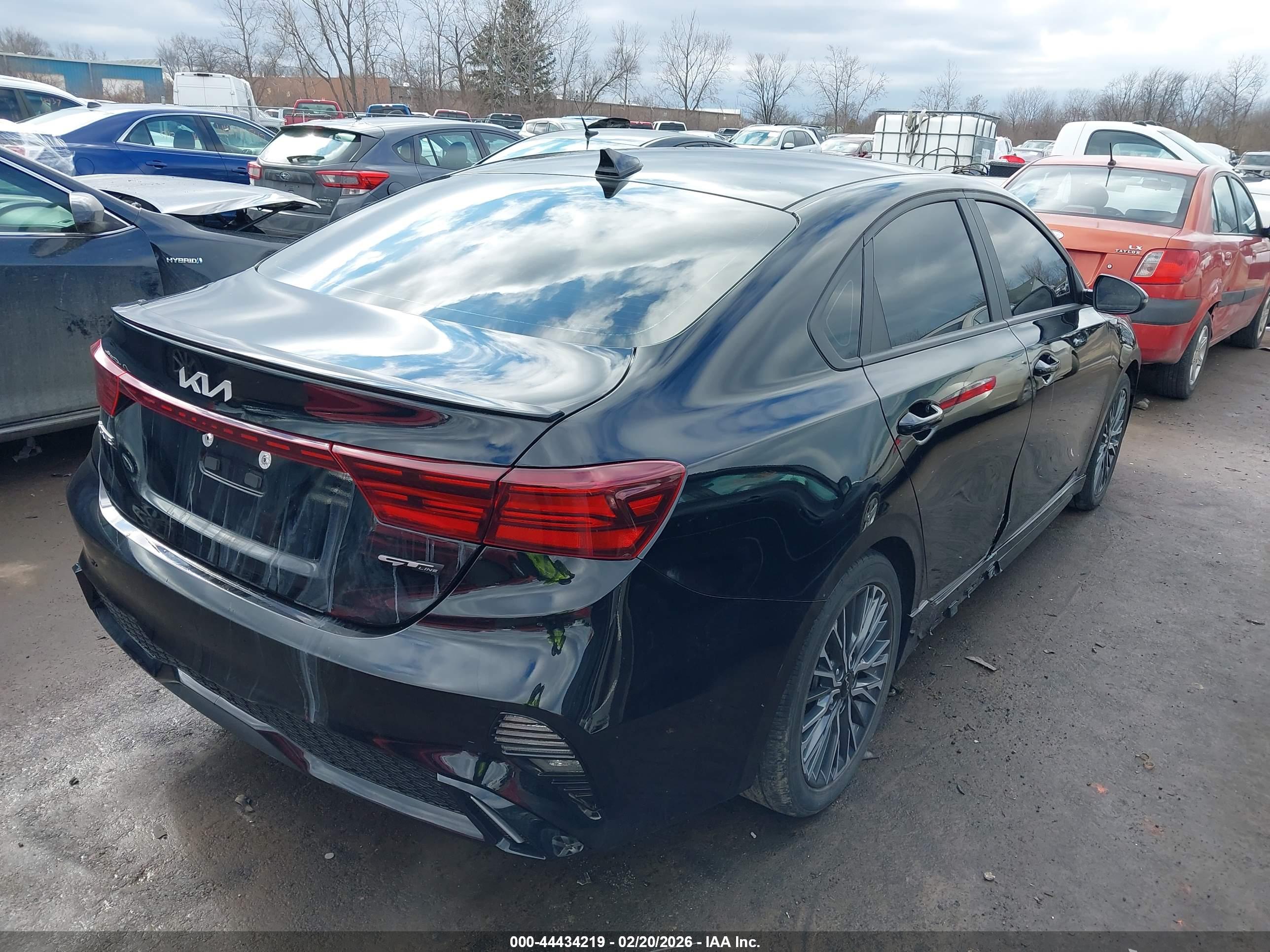 KIA FORTE image 4