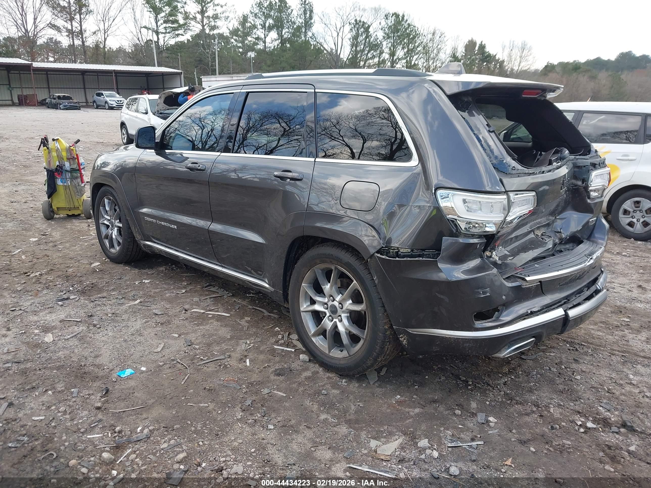 JEEP GRAND image 3