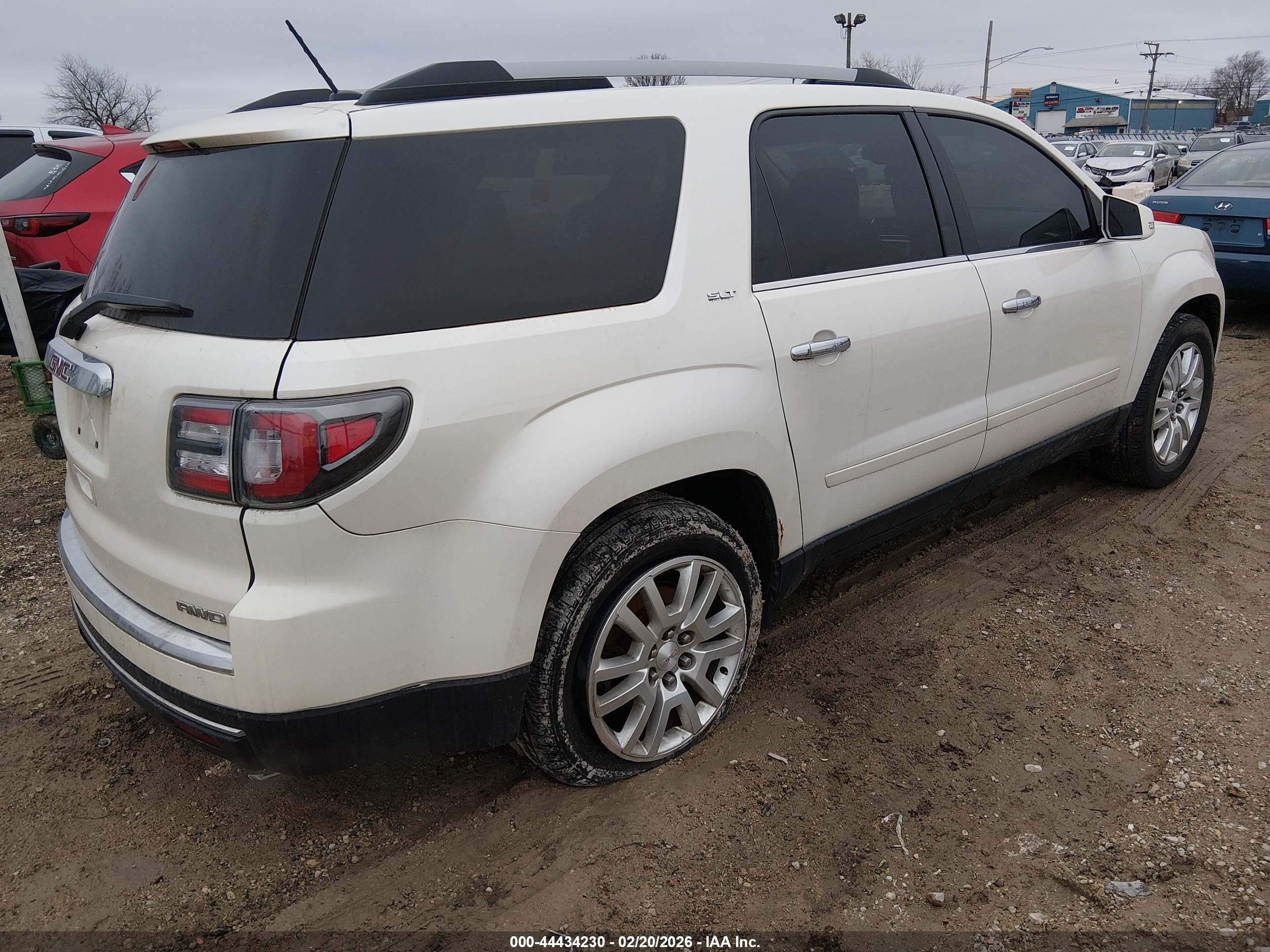 GMC ACADIA image 4