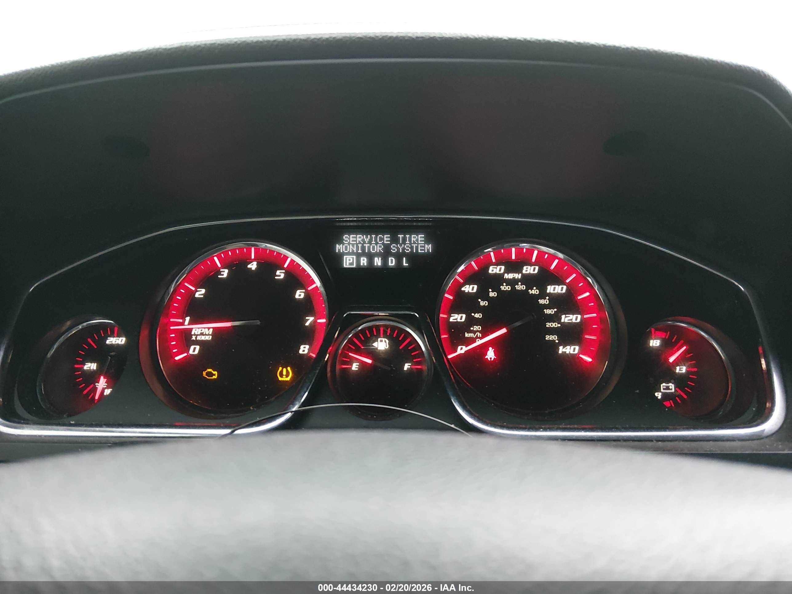 GMC ACADIA image 7