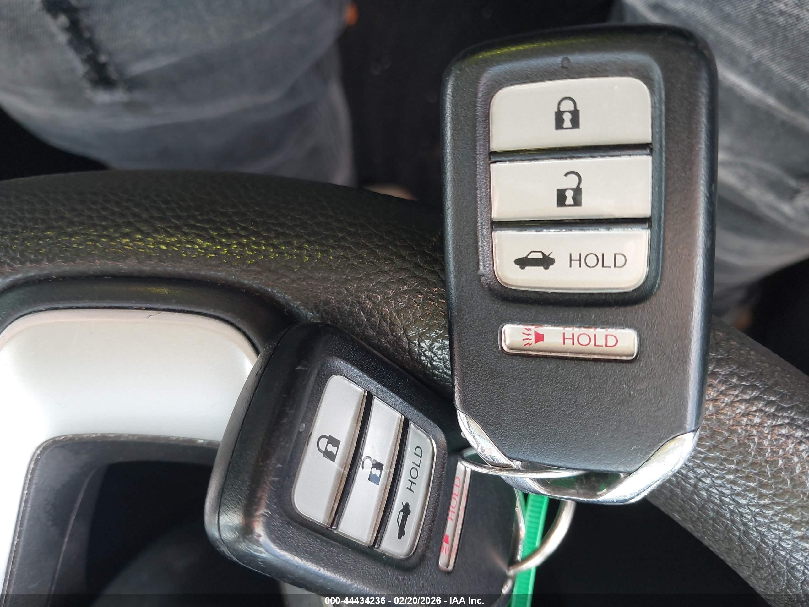 HONDA ACCORD image 11