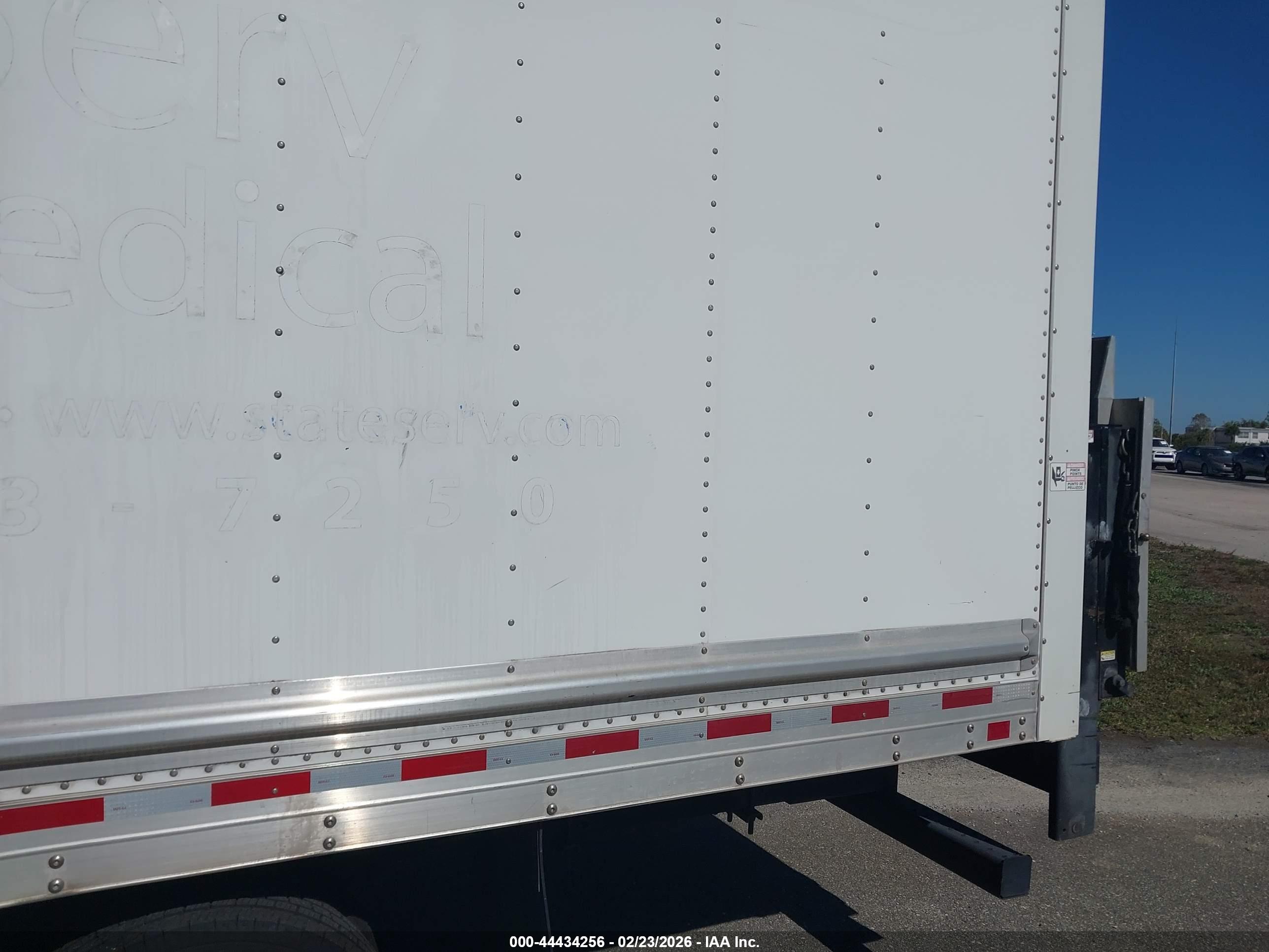 CHEVROLET EXPRESS image 8
