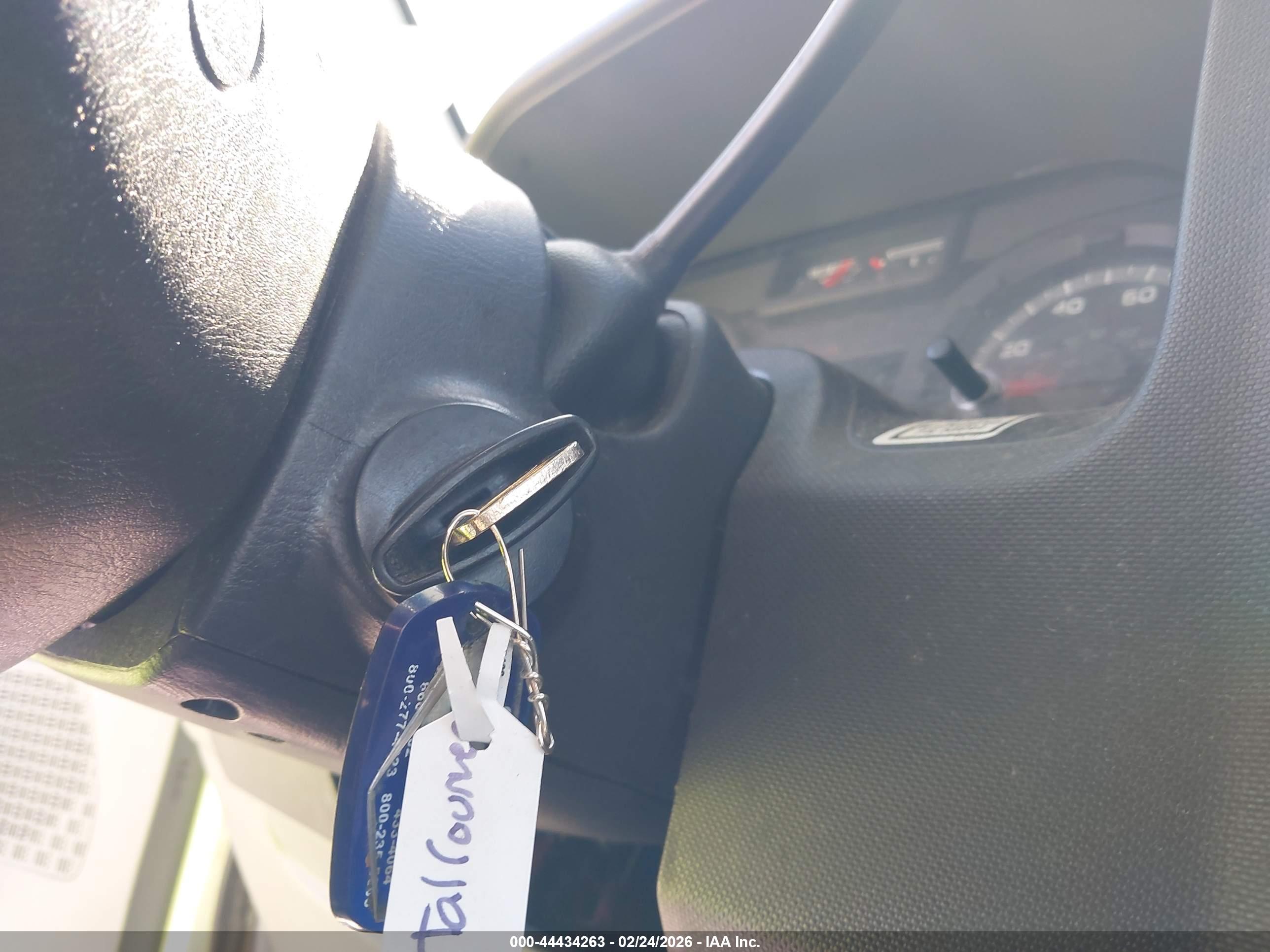 FORD E-350 image 11