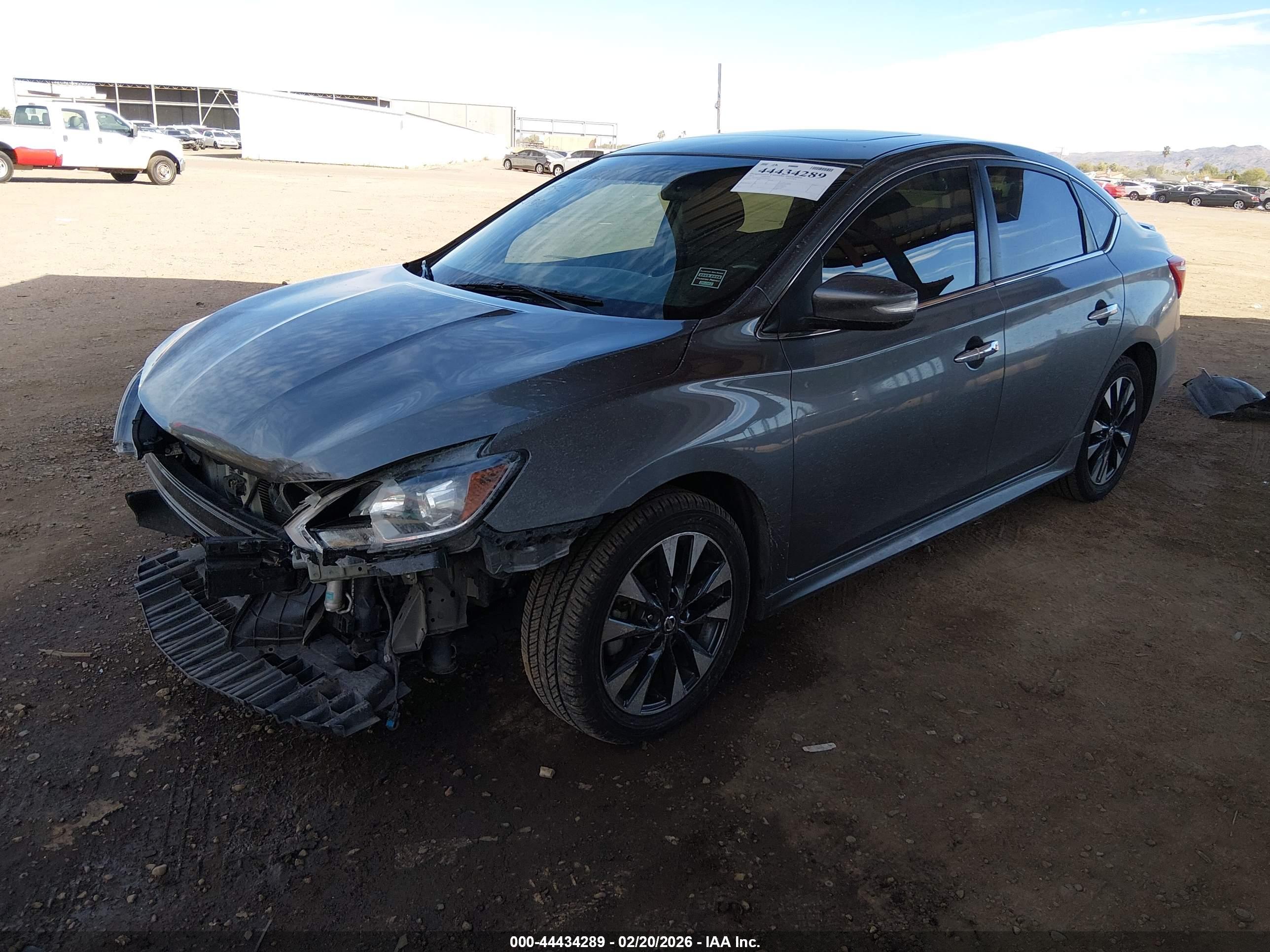 NISSAN SENTRA image 2