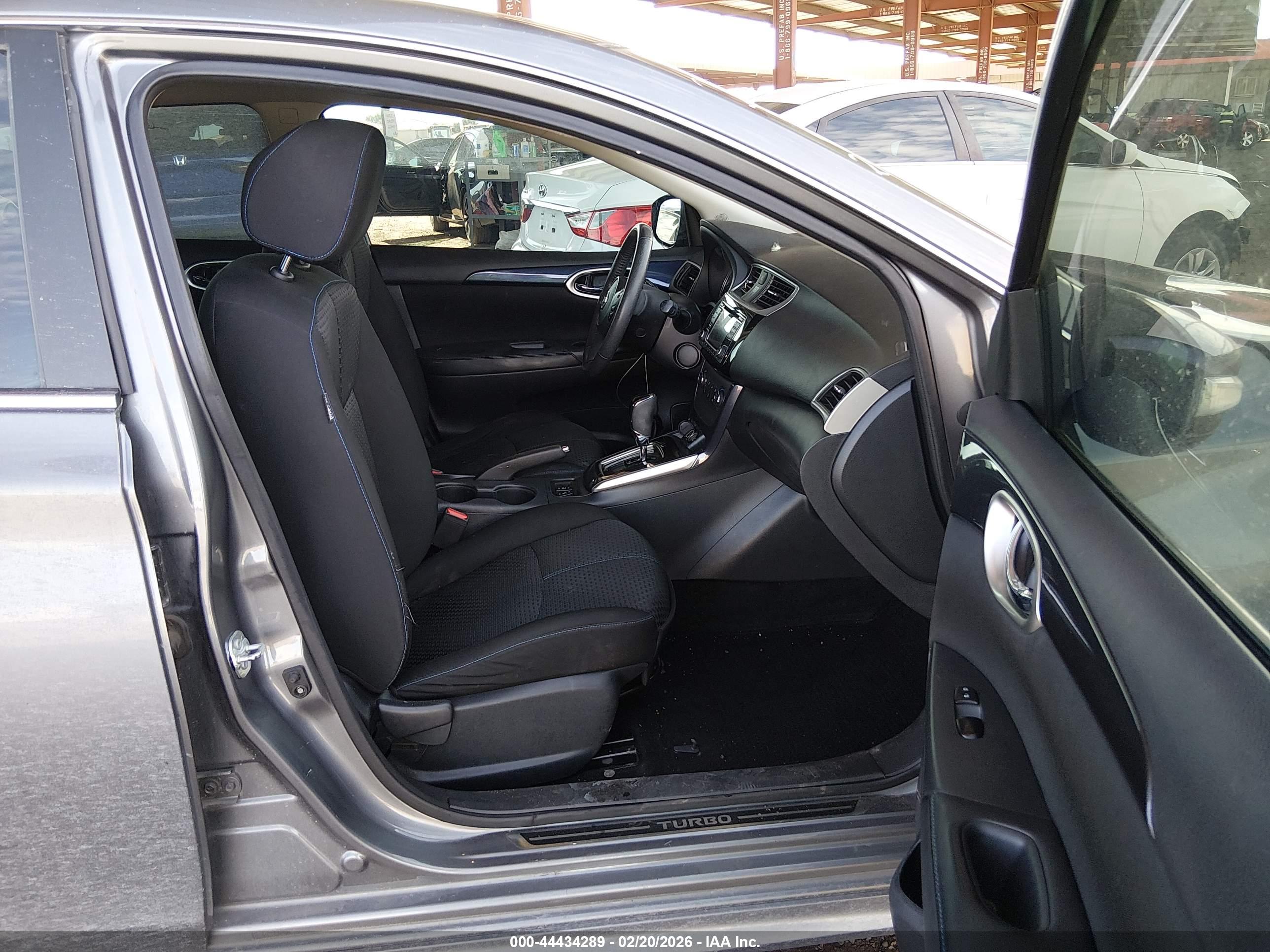 NISSAN SENTRA image 5