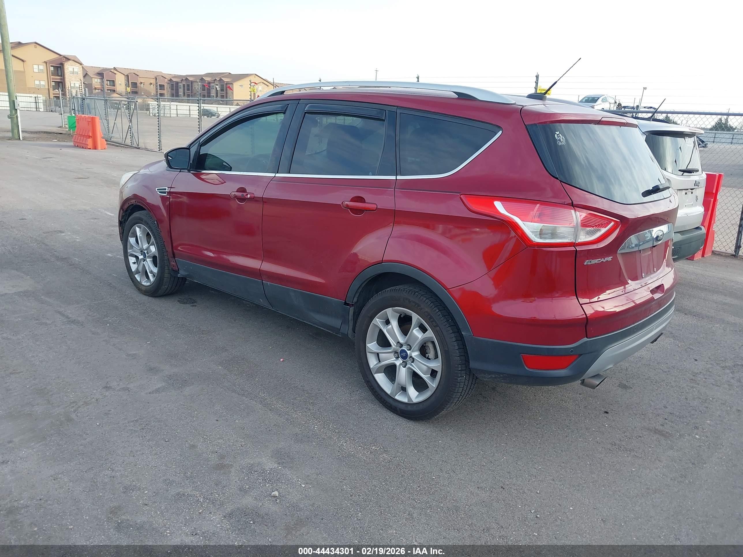 FORD ESCAPE image 3