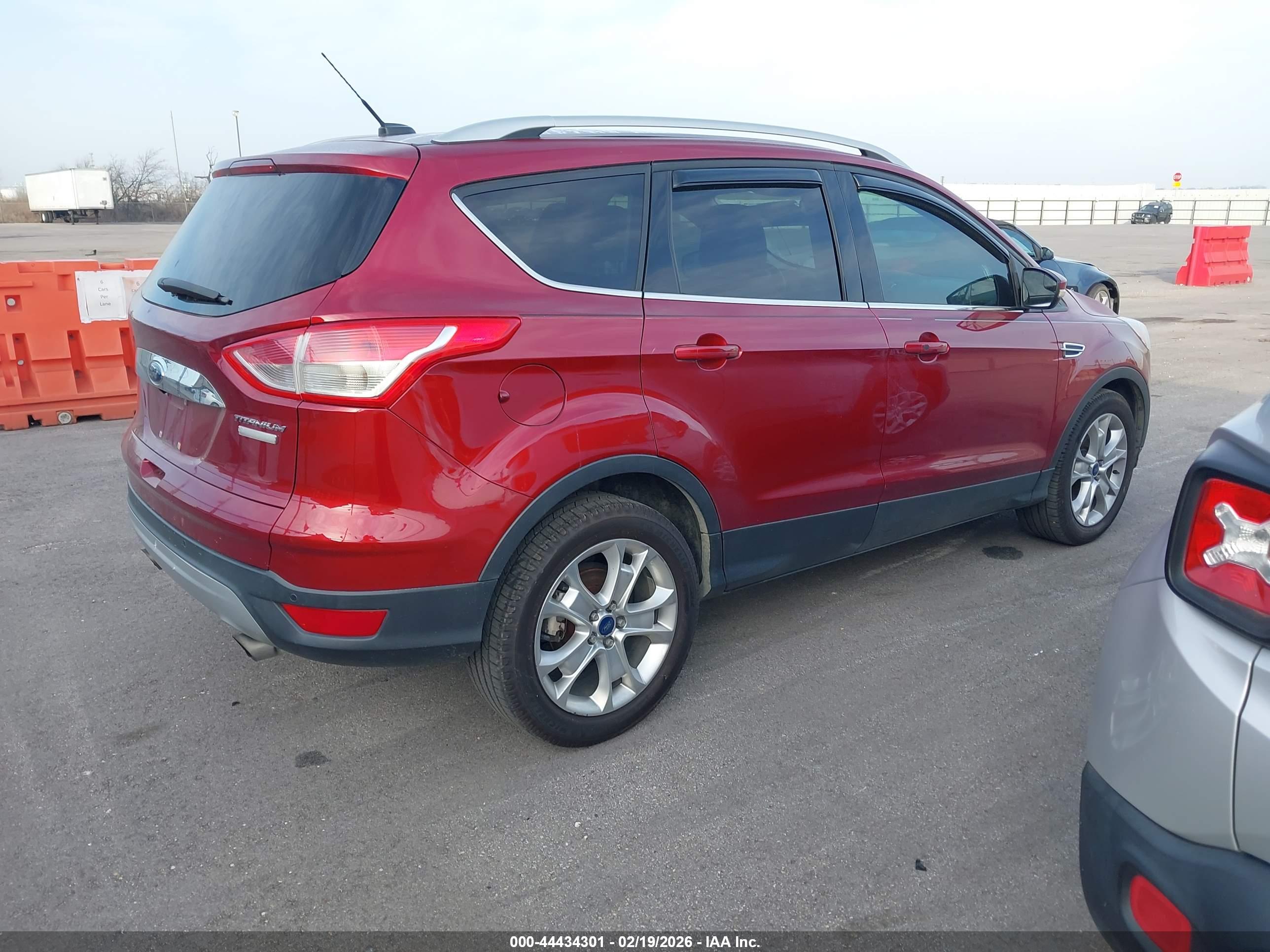 FORD ESCAPE image 4