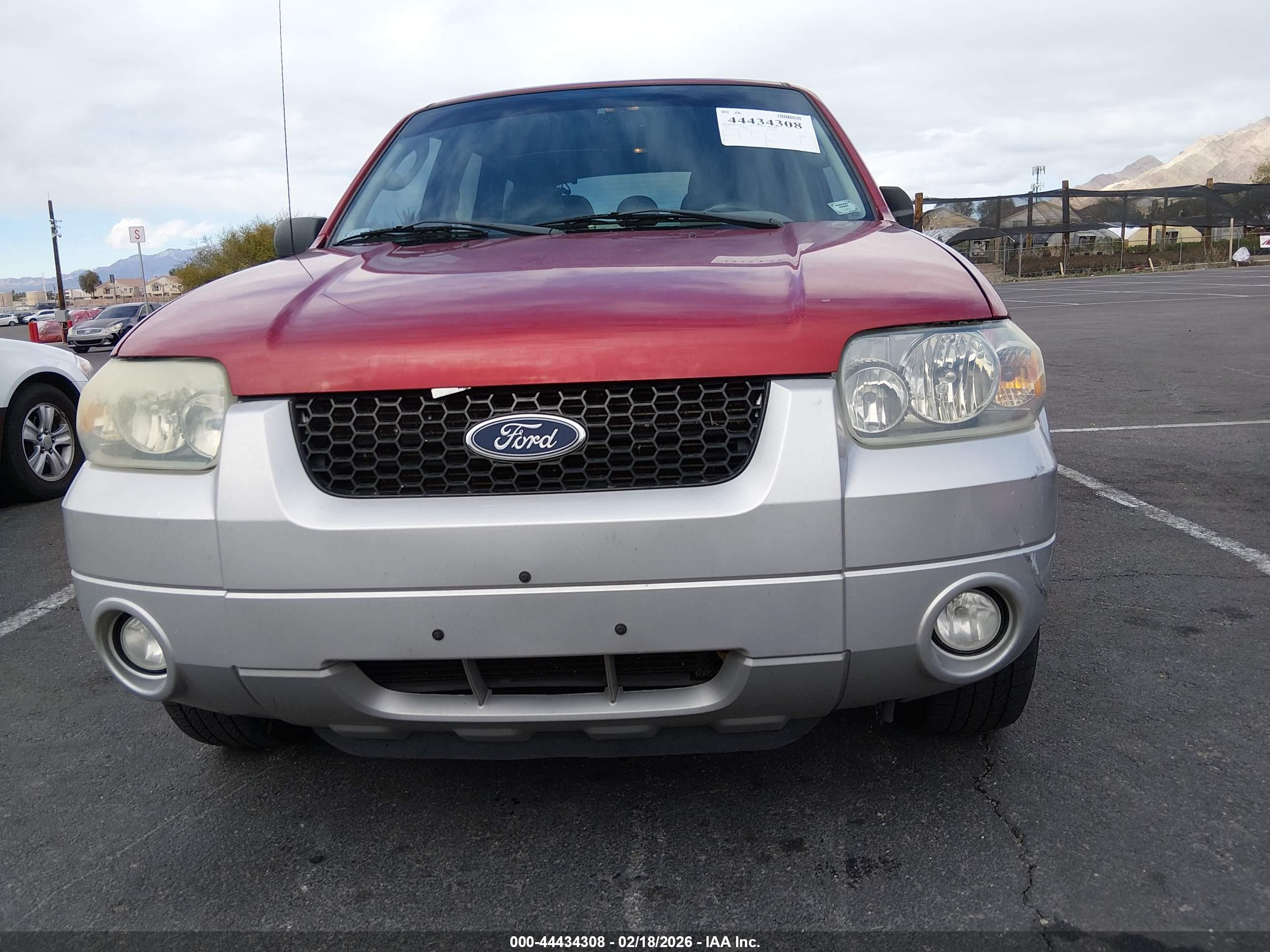 FORD ESCAPE image 6