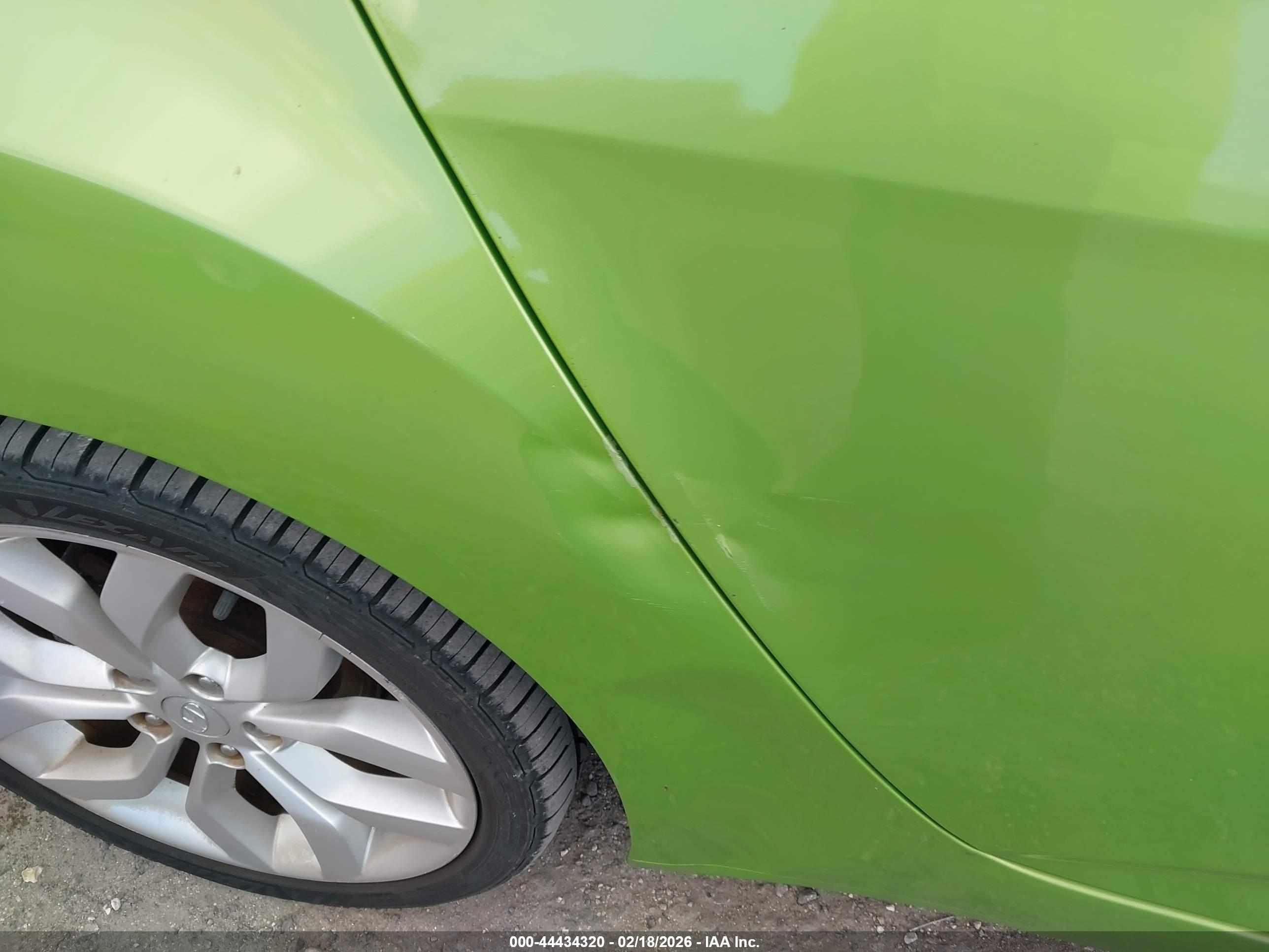 HYUNDAI VELOSTER image 6