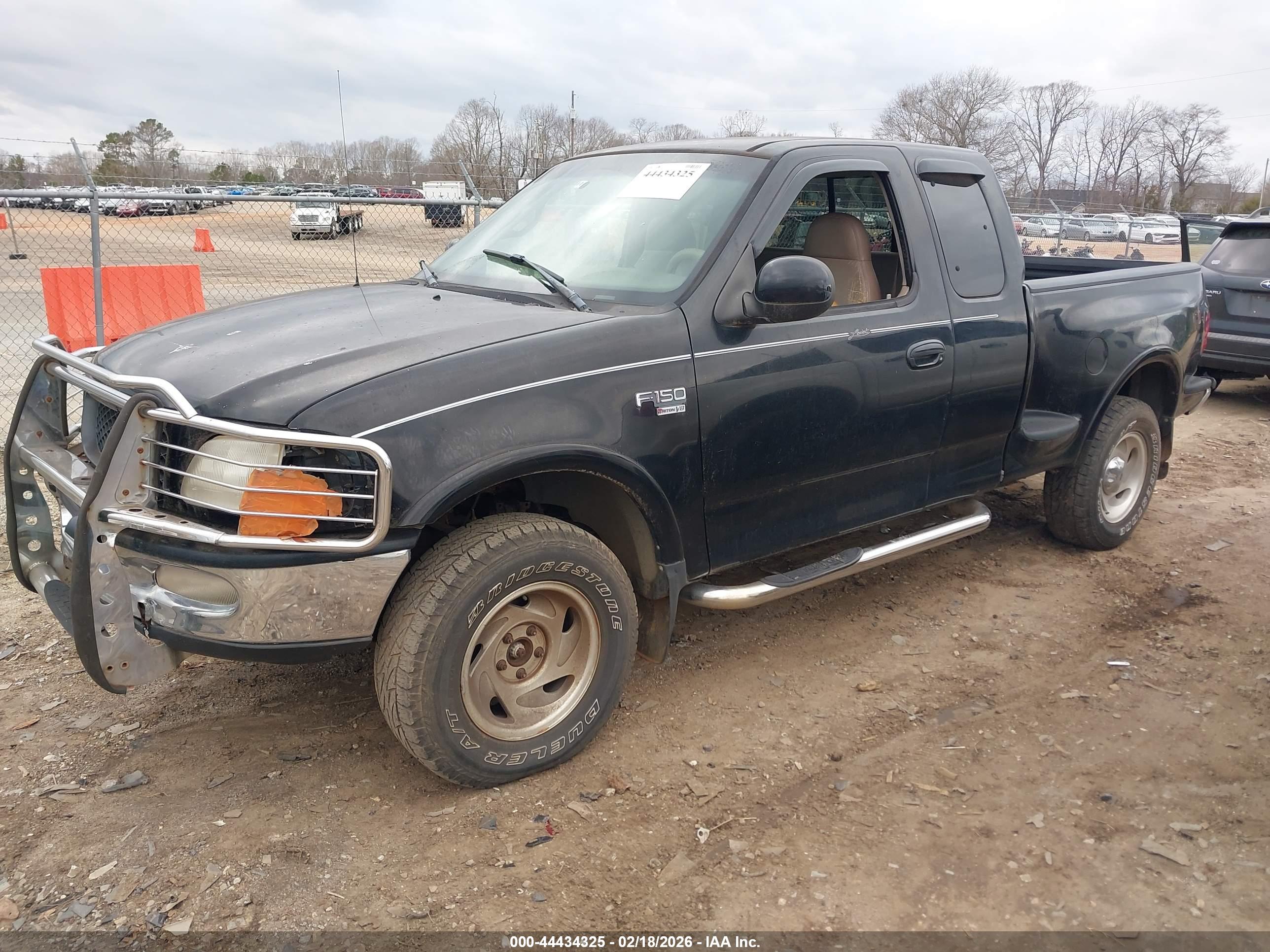 FORD F-150 image 2