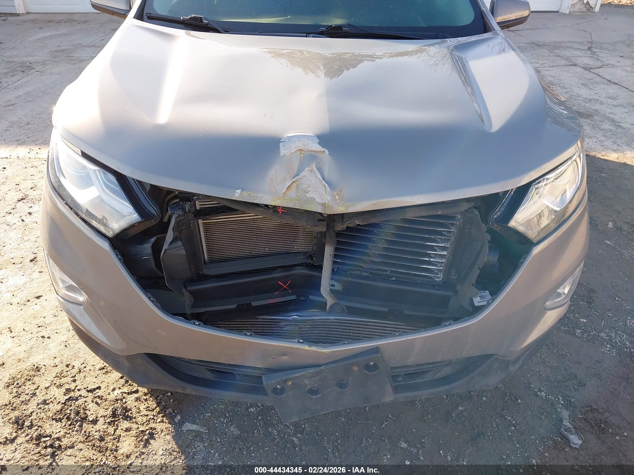 CHEVROLET EQUINOX image 6