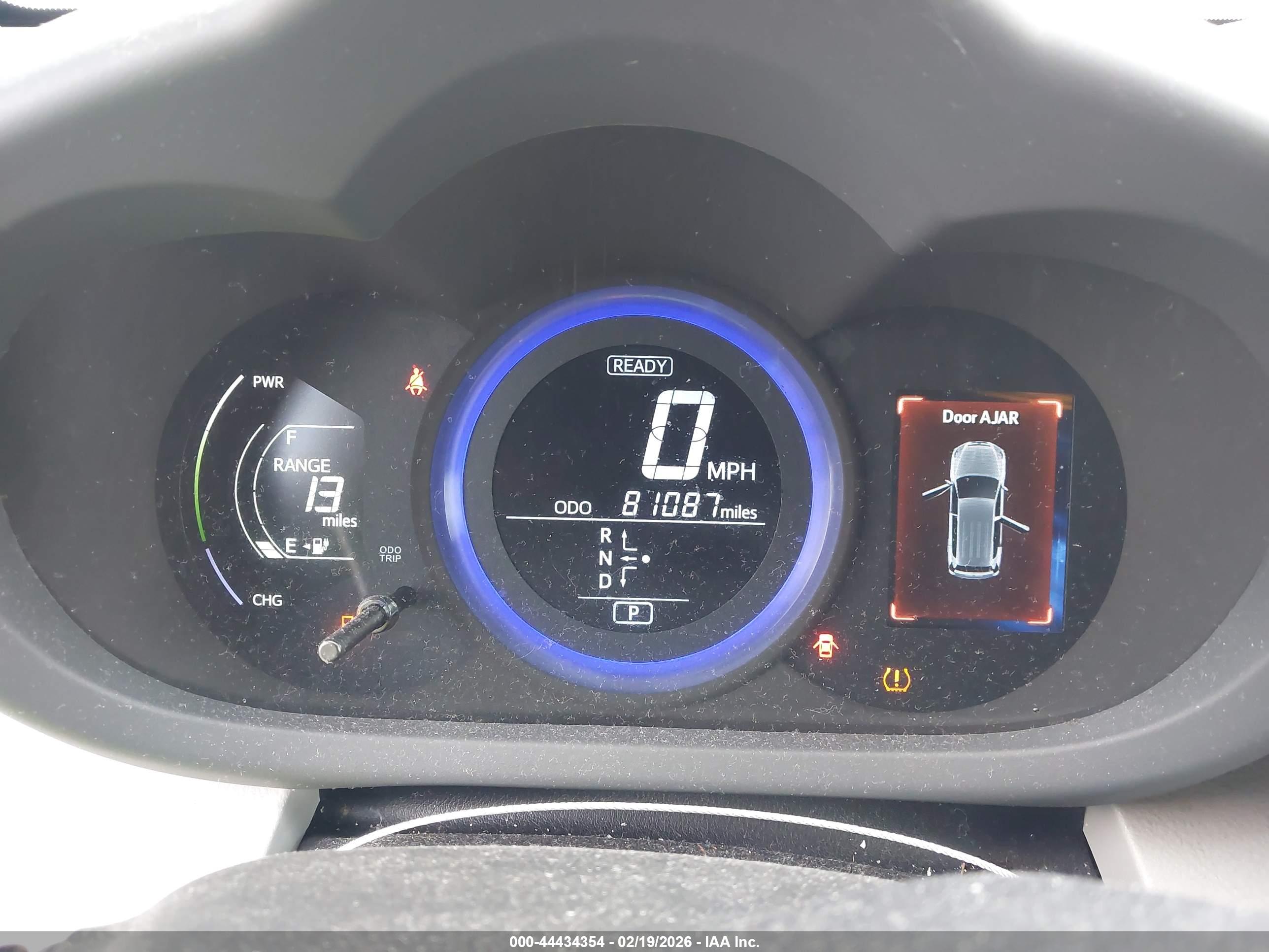 TOYOTA RAV4 image 7