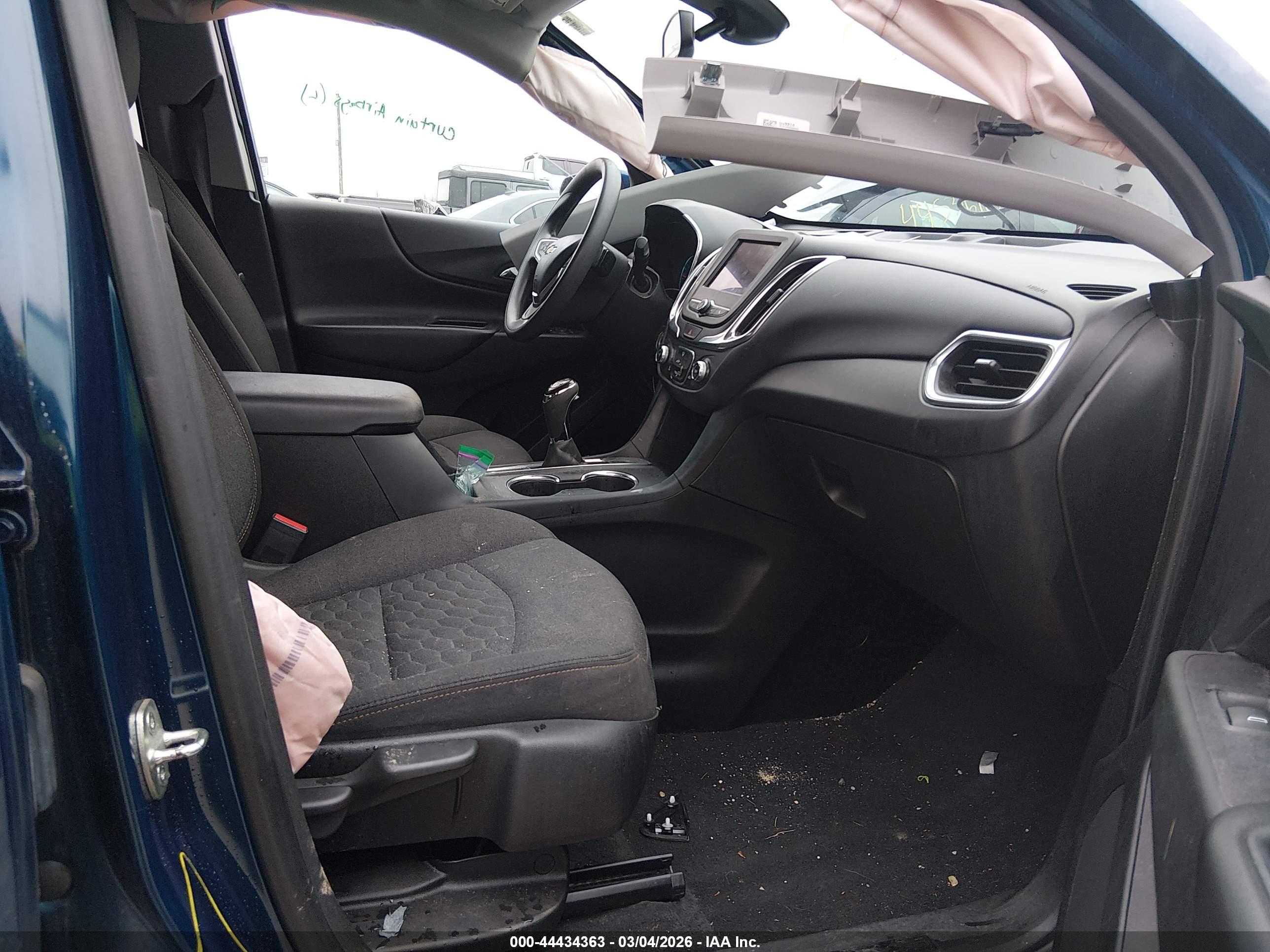 CHEVROLET EQUINOX image 5