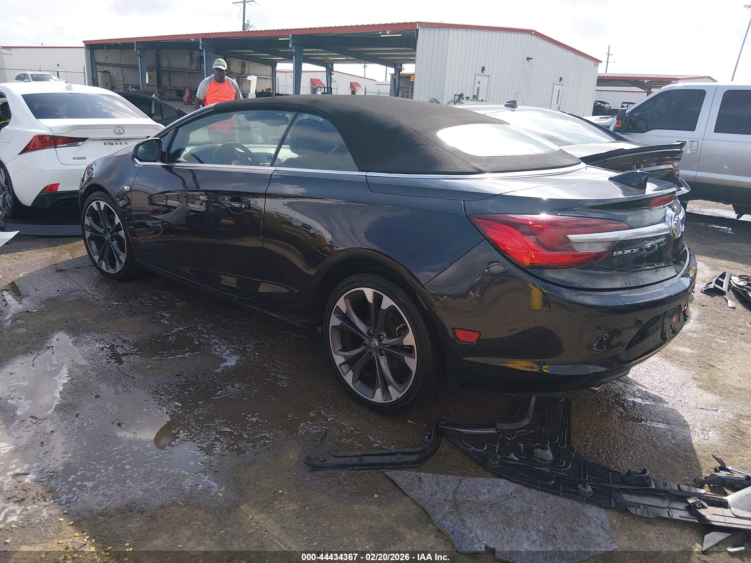 BUICK CASCADA image 3