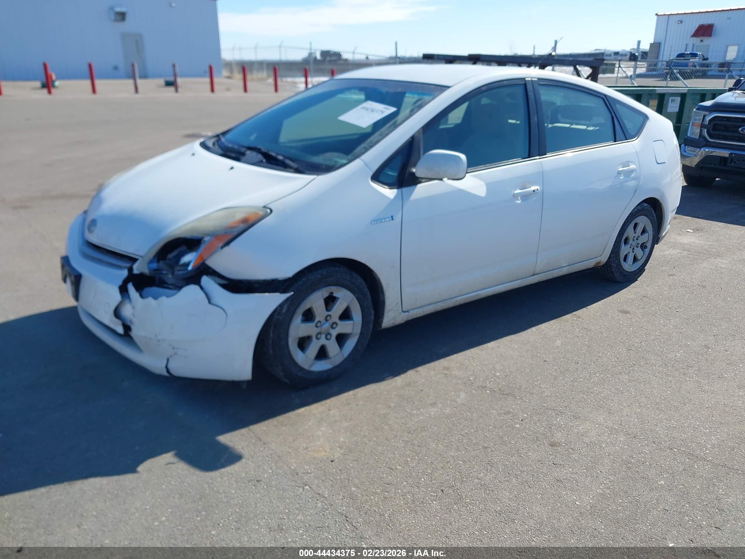 TOYOTA PRIUS image 2