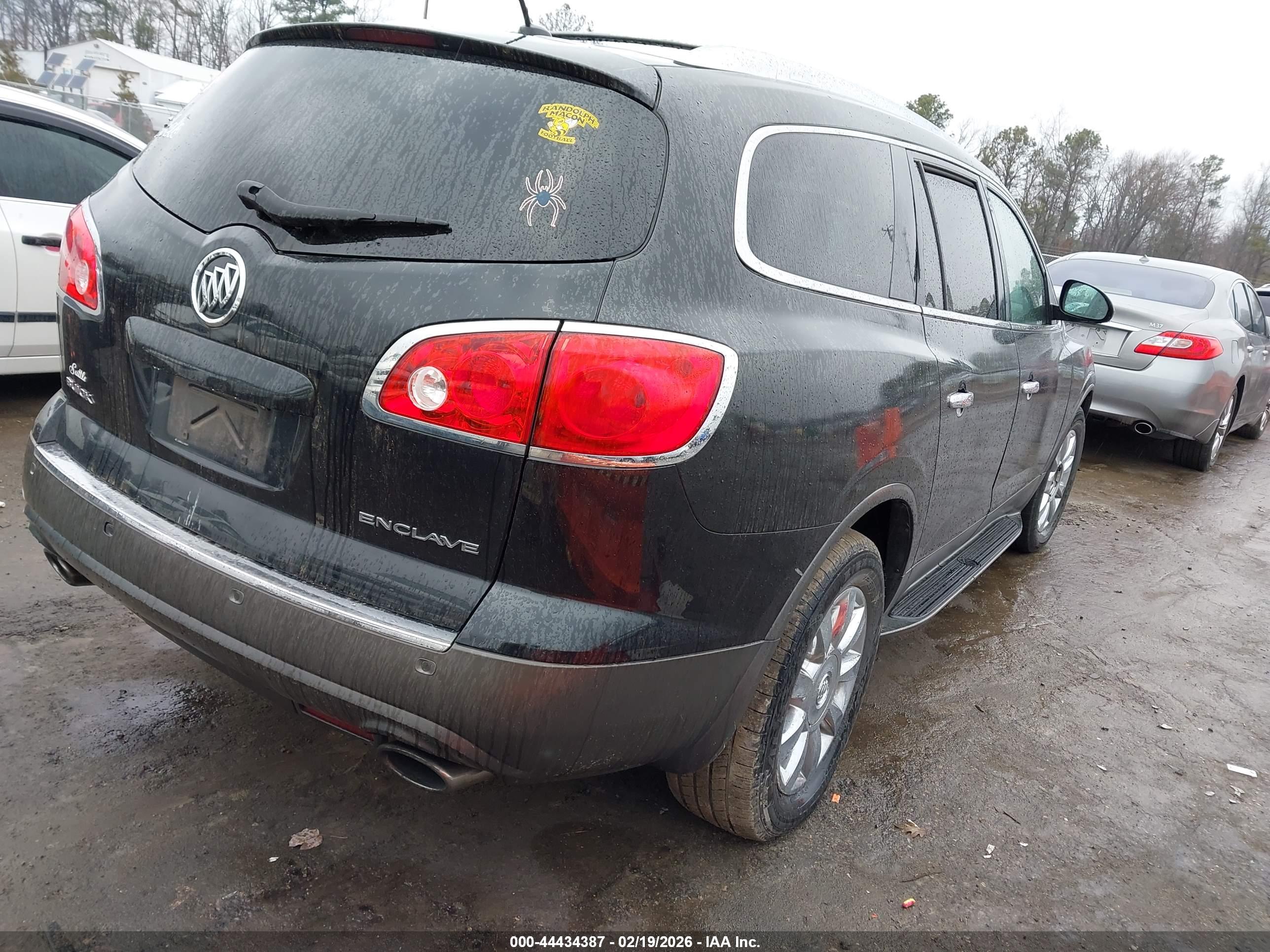 BUICK ENCLAVE image 4