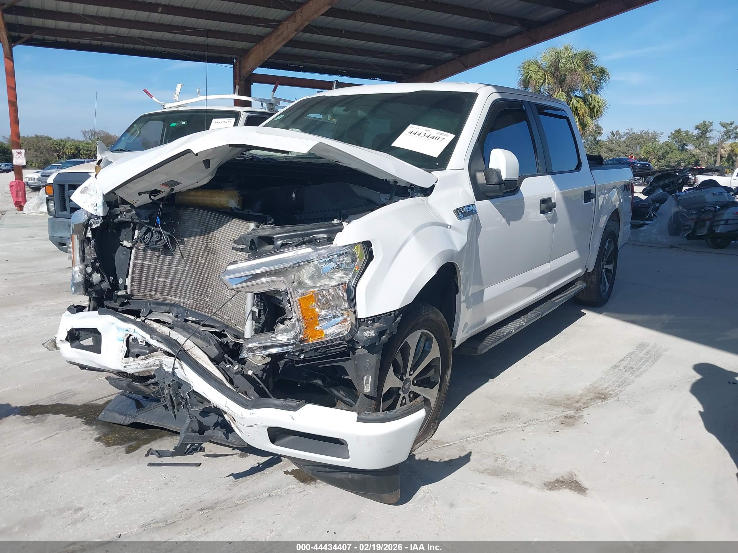 FORD F-150 image 2