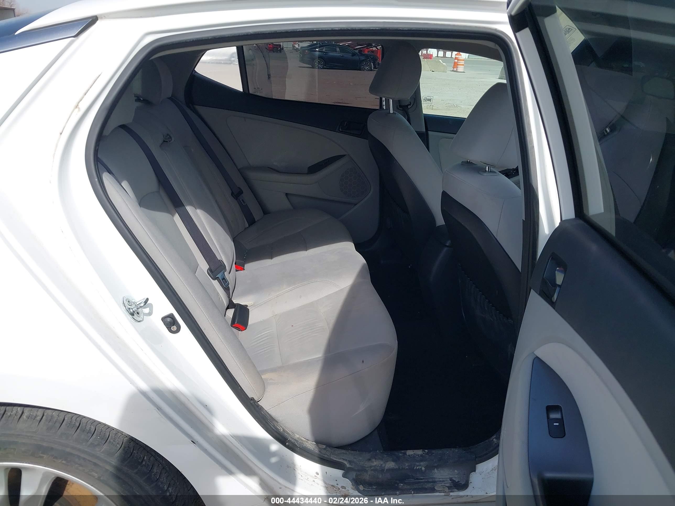 KIA OPTIMA image 8