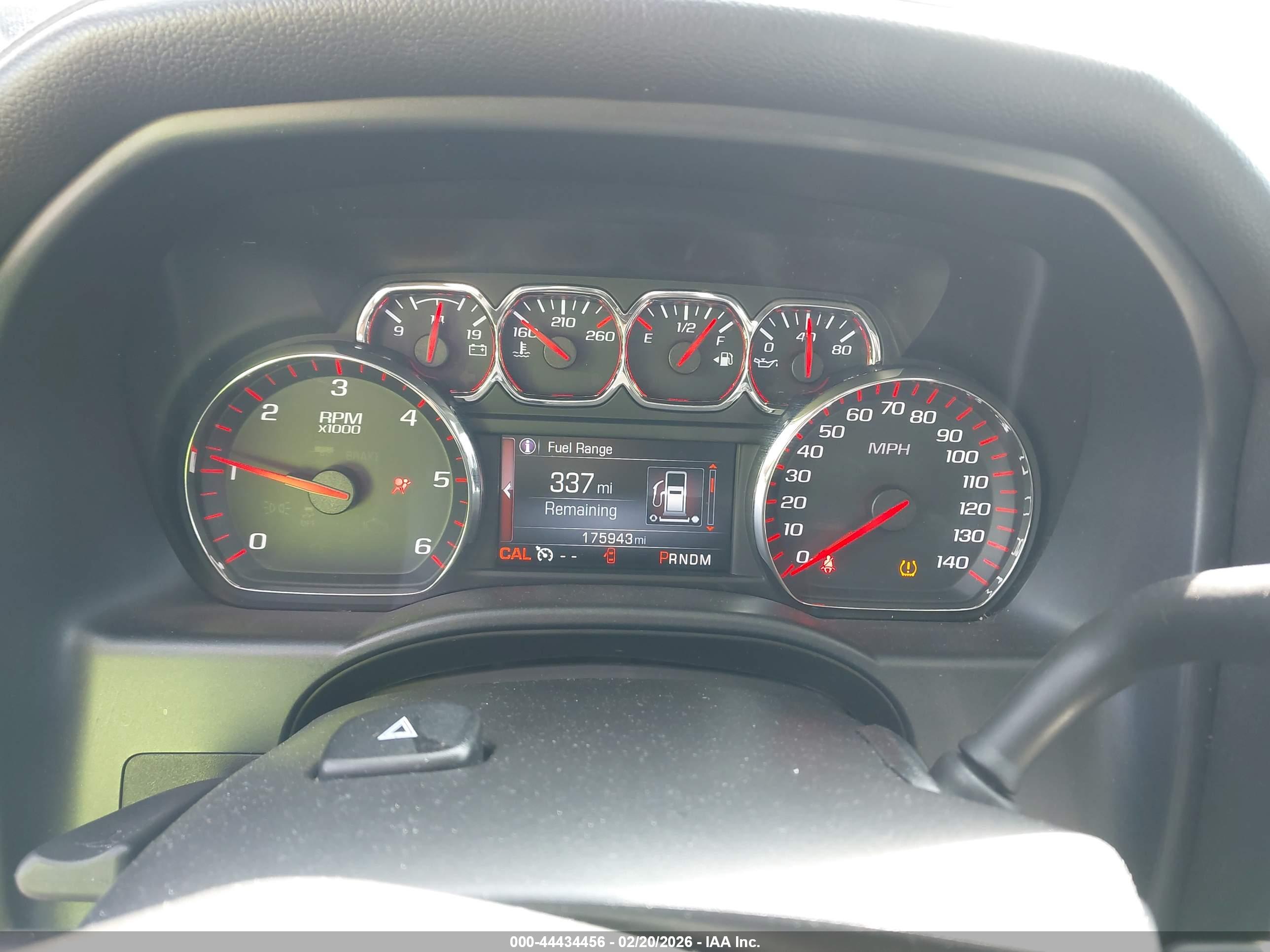 GMC SIERRA image 7