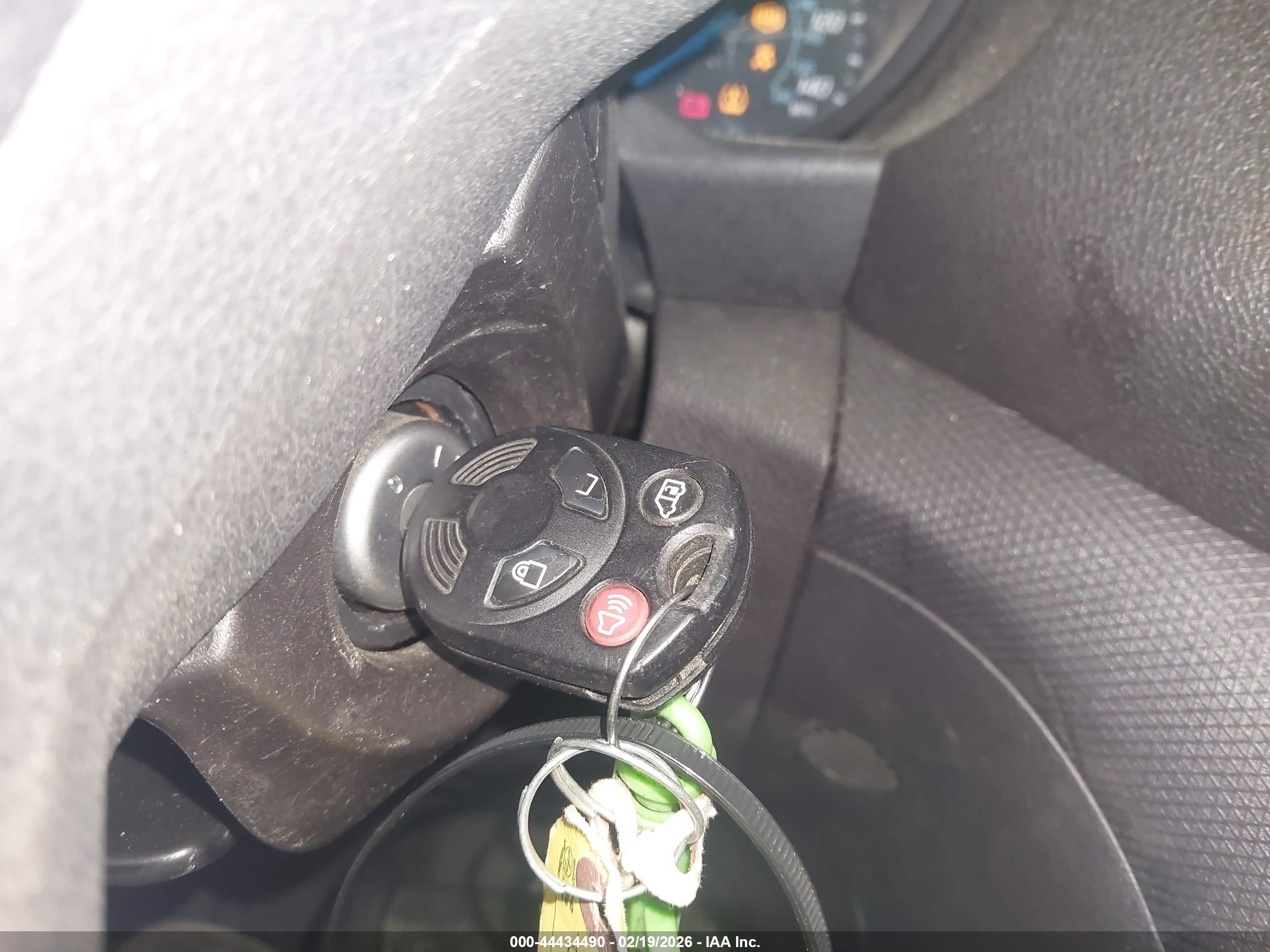 FORD TRANSIT image 11