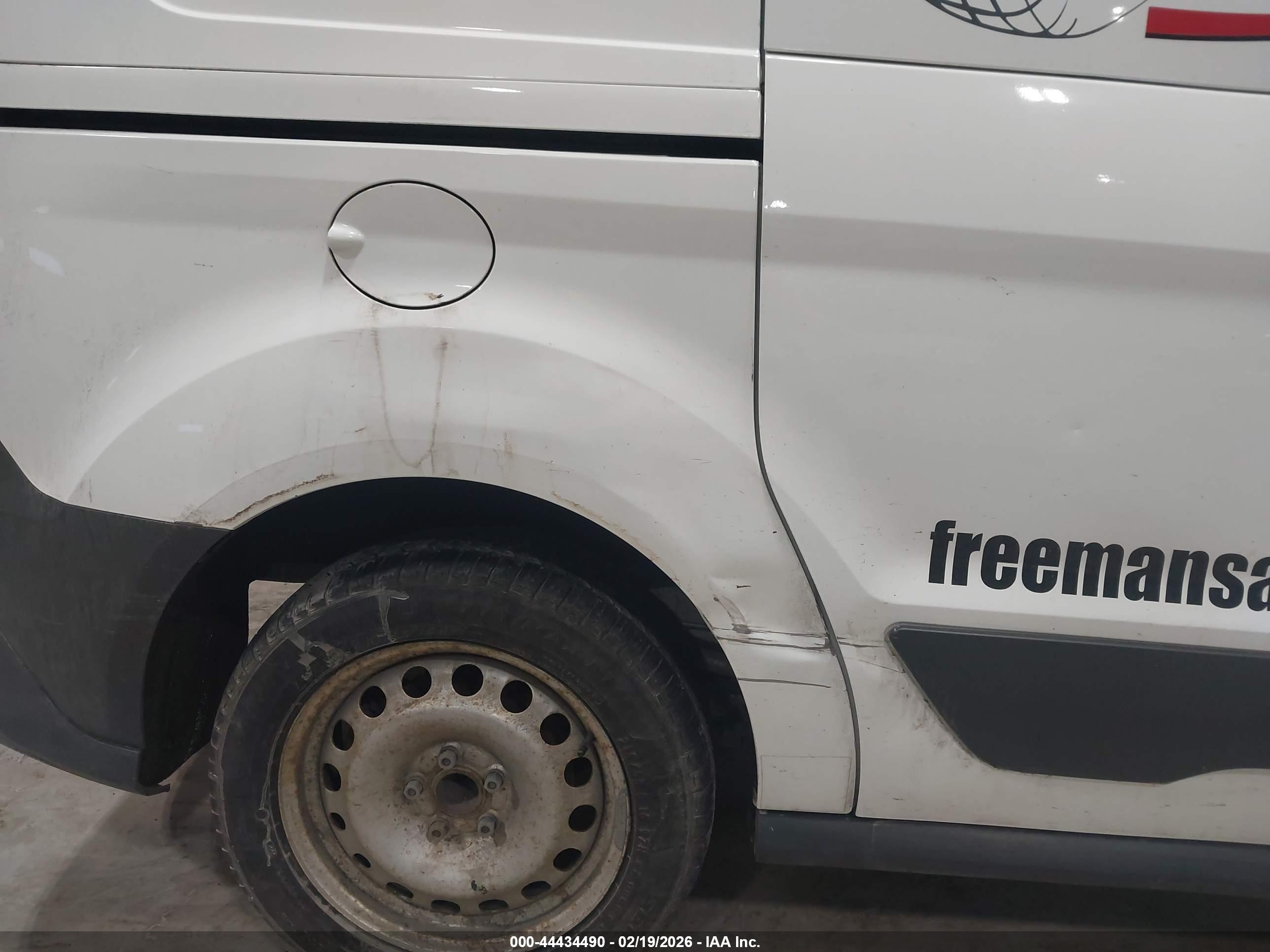 FORD TRANSIT image 6
