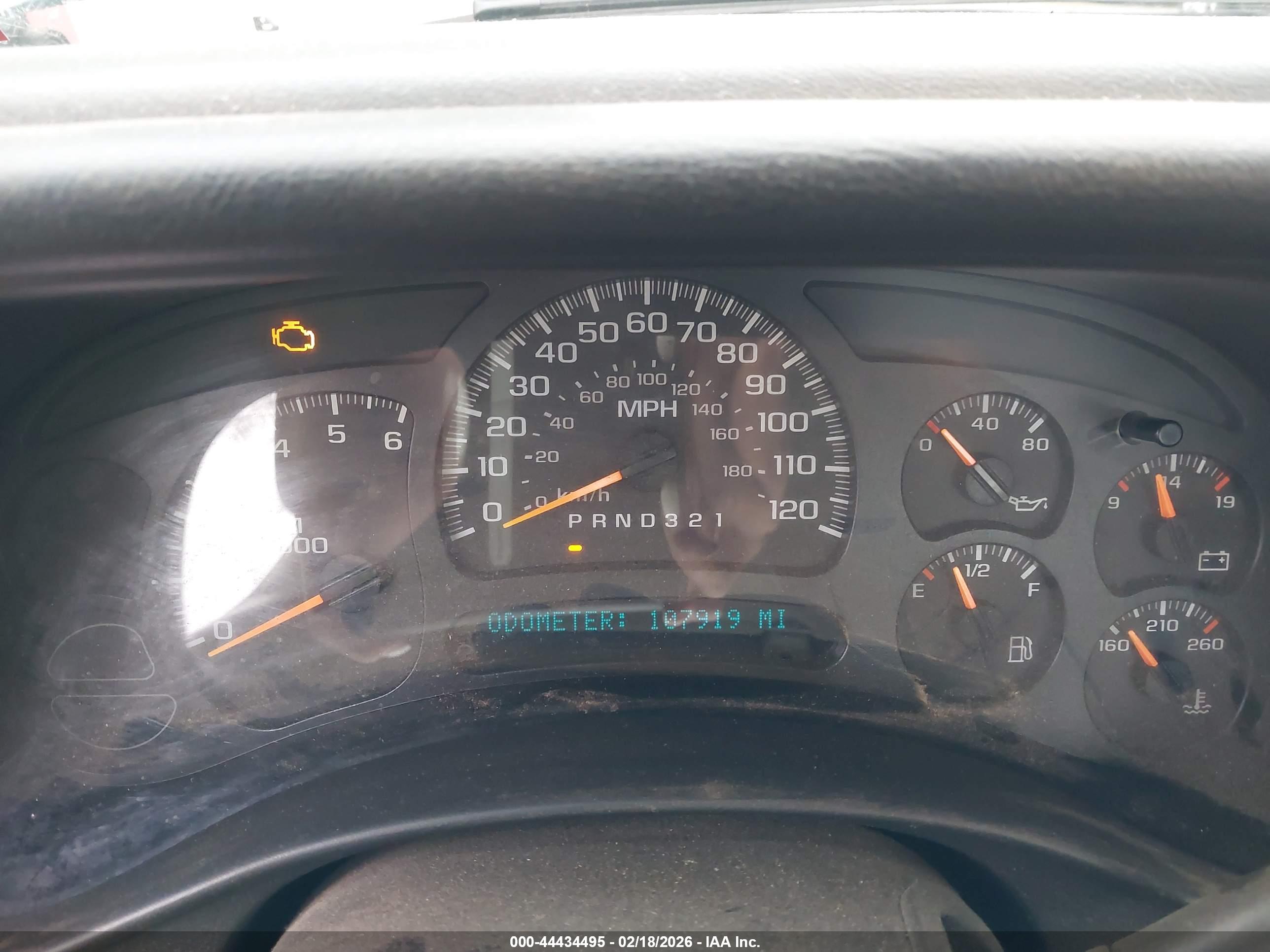 CHEVROLET SILVERADO image 7
