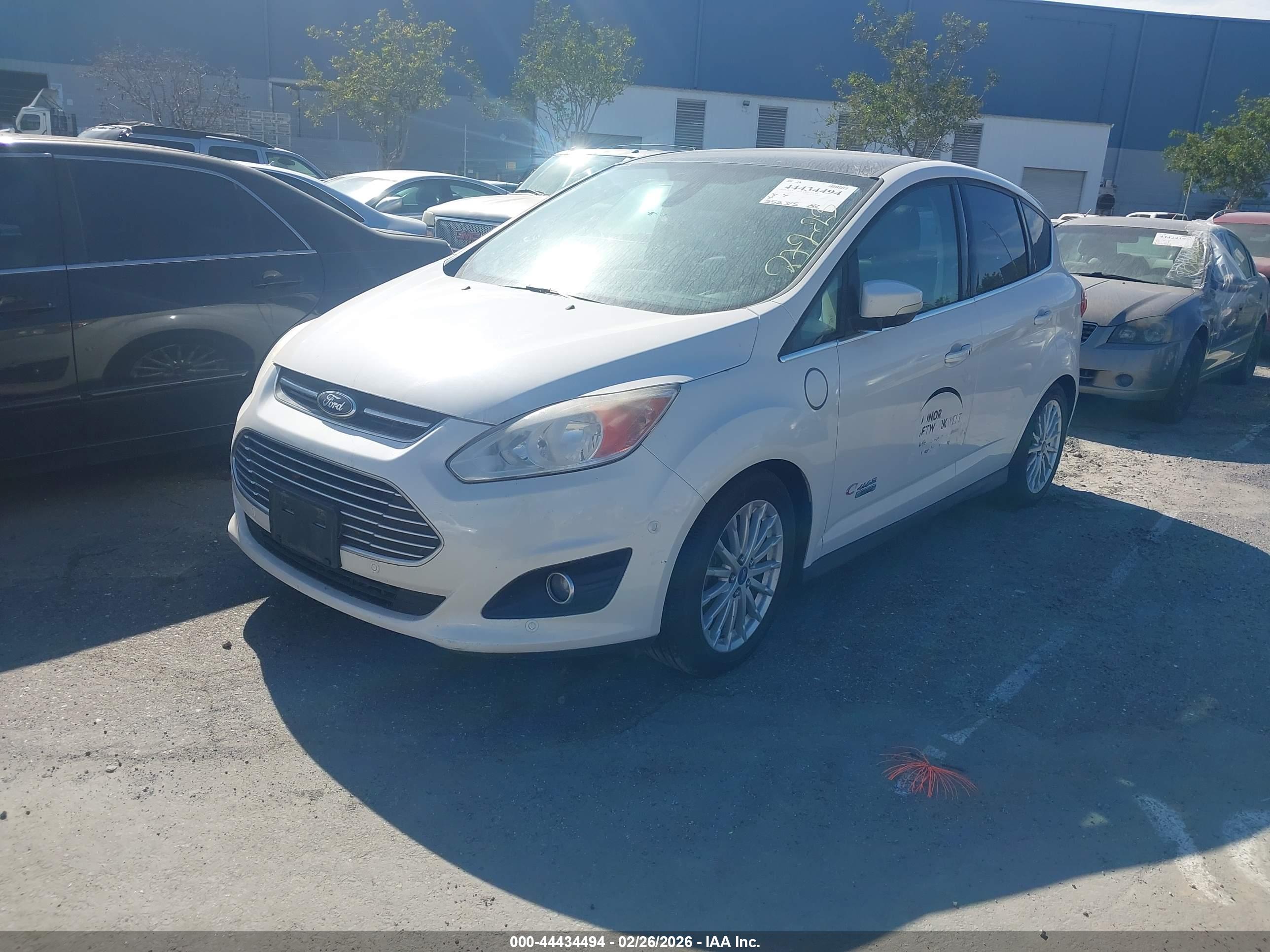 FORD C-MAX image 2