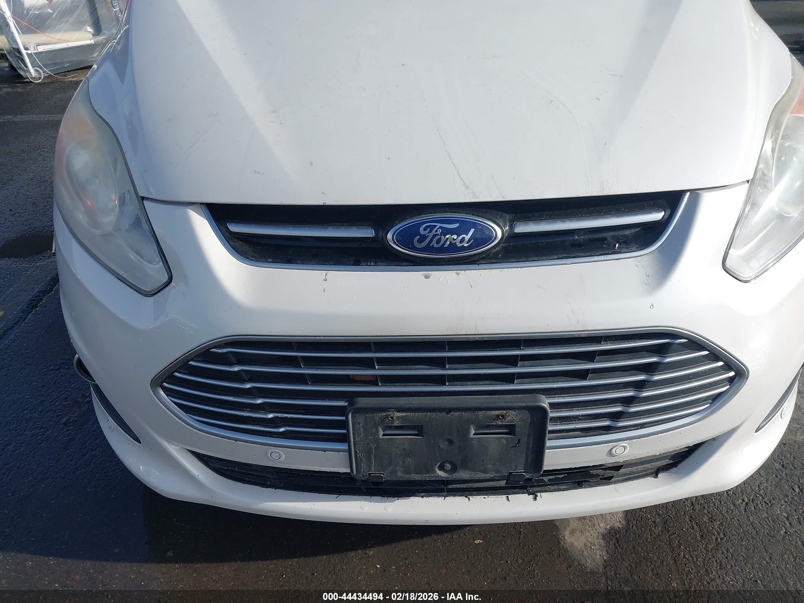 FORD C-MAX image 6