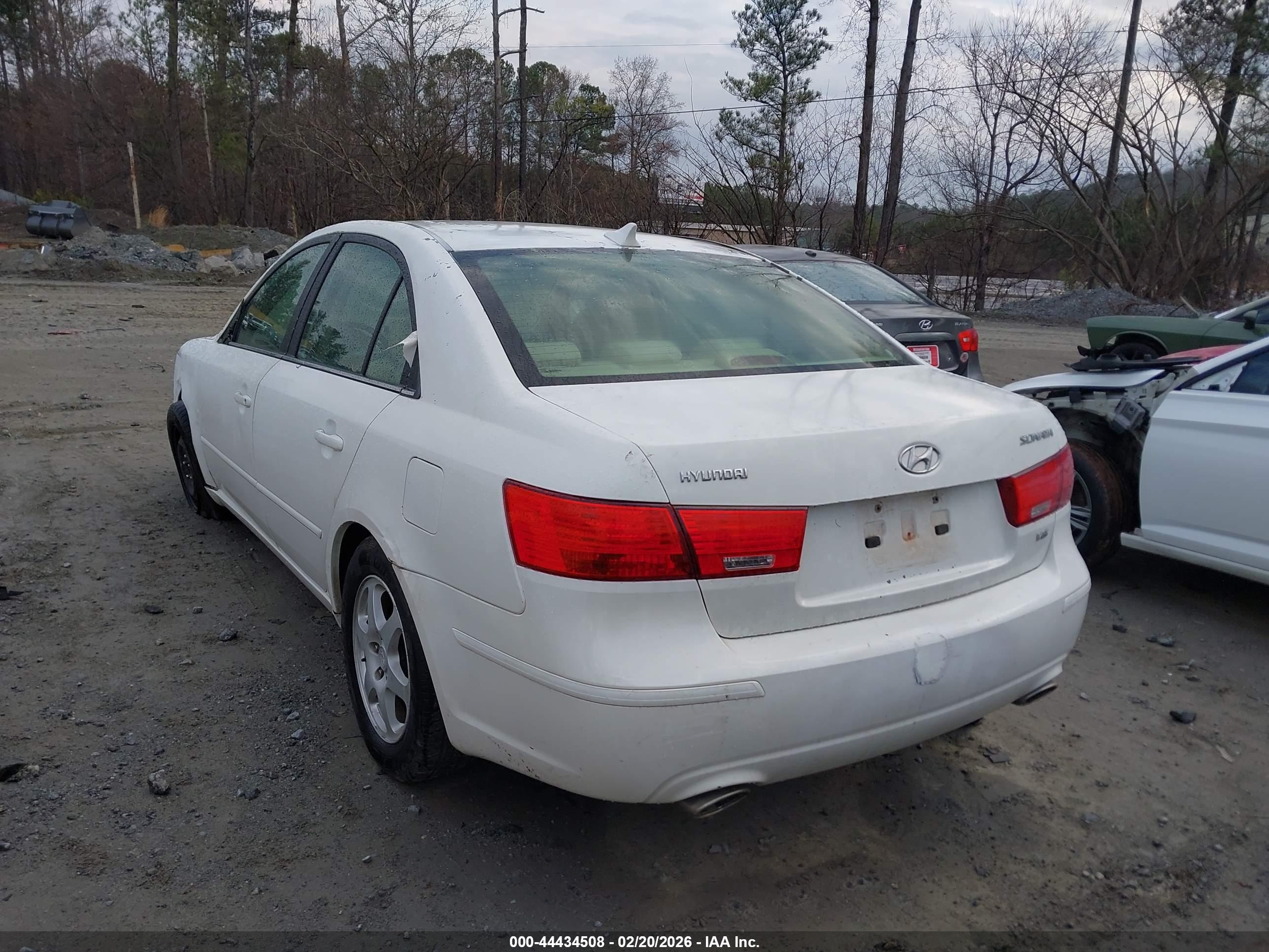 HYUNDAI SONATA image 3