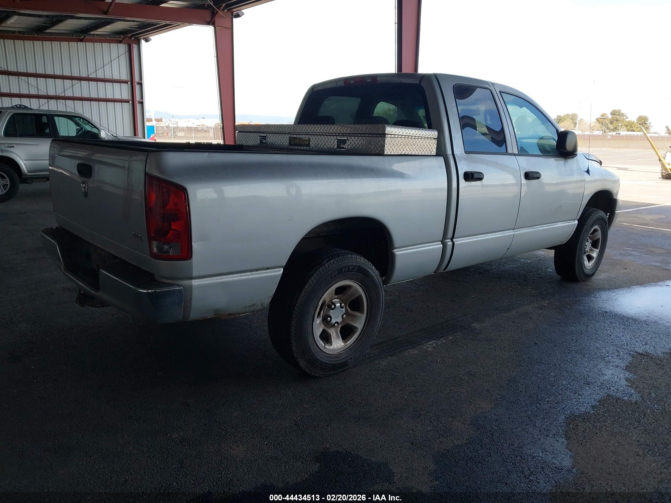 DODGE RAM image 4