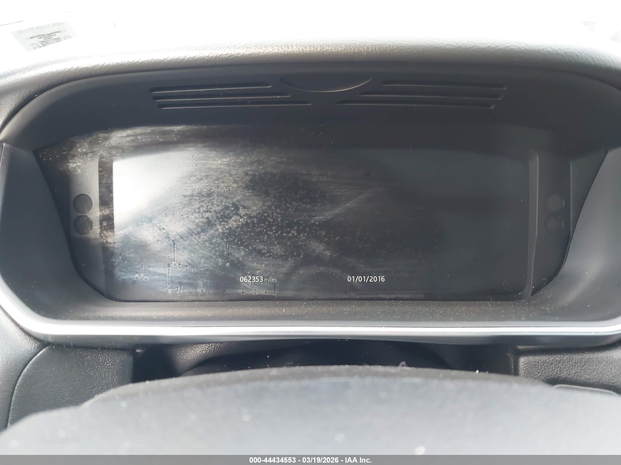 LAND ROVER image 7