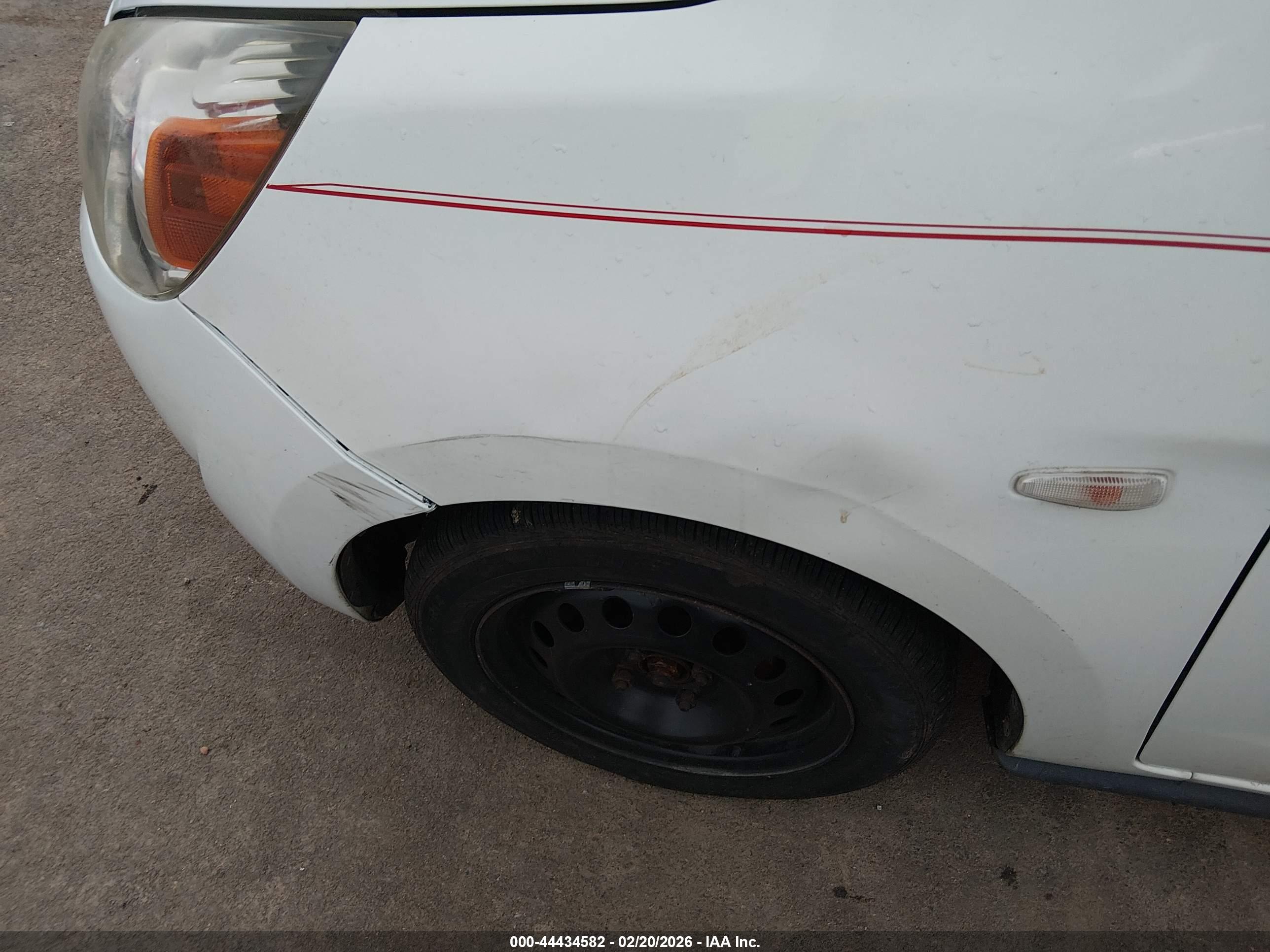MITSUBISHI MIRAGE image 6