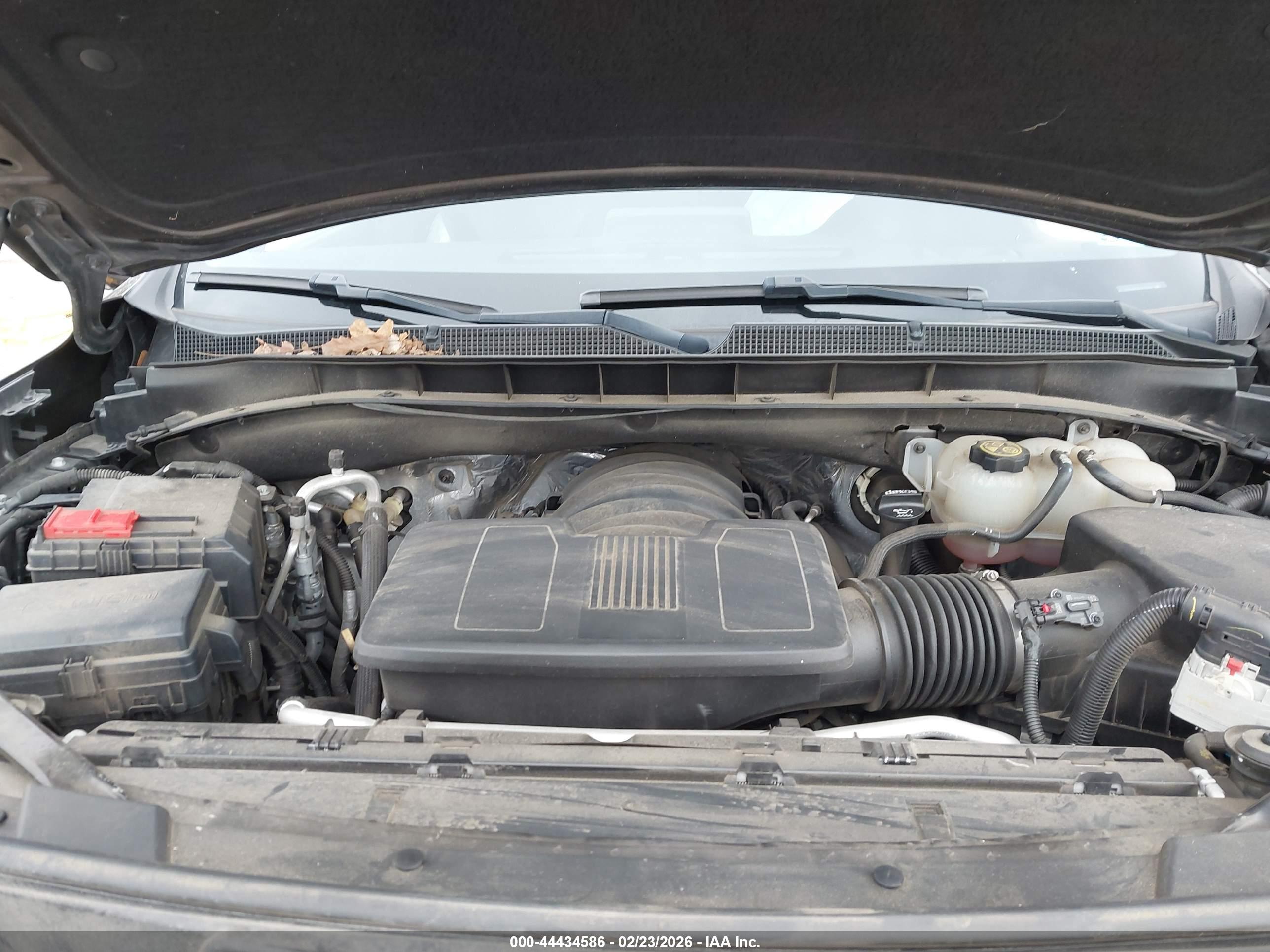 CHEVROLET TAHOE image 10