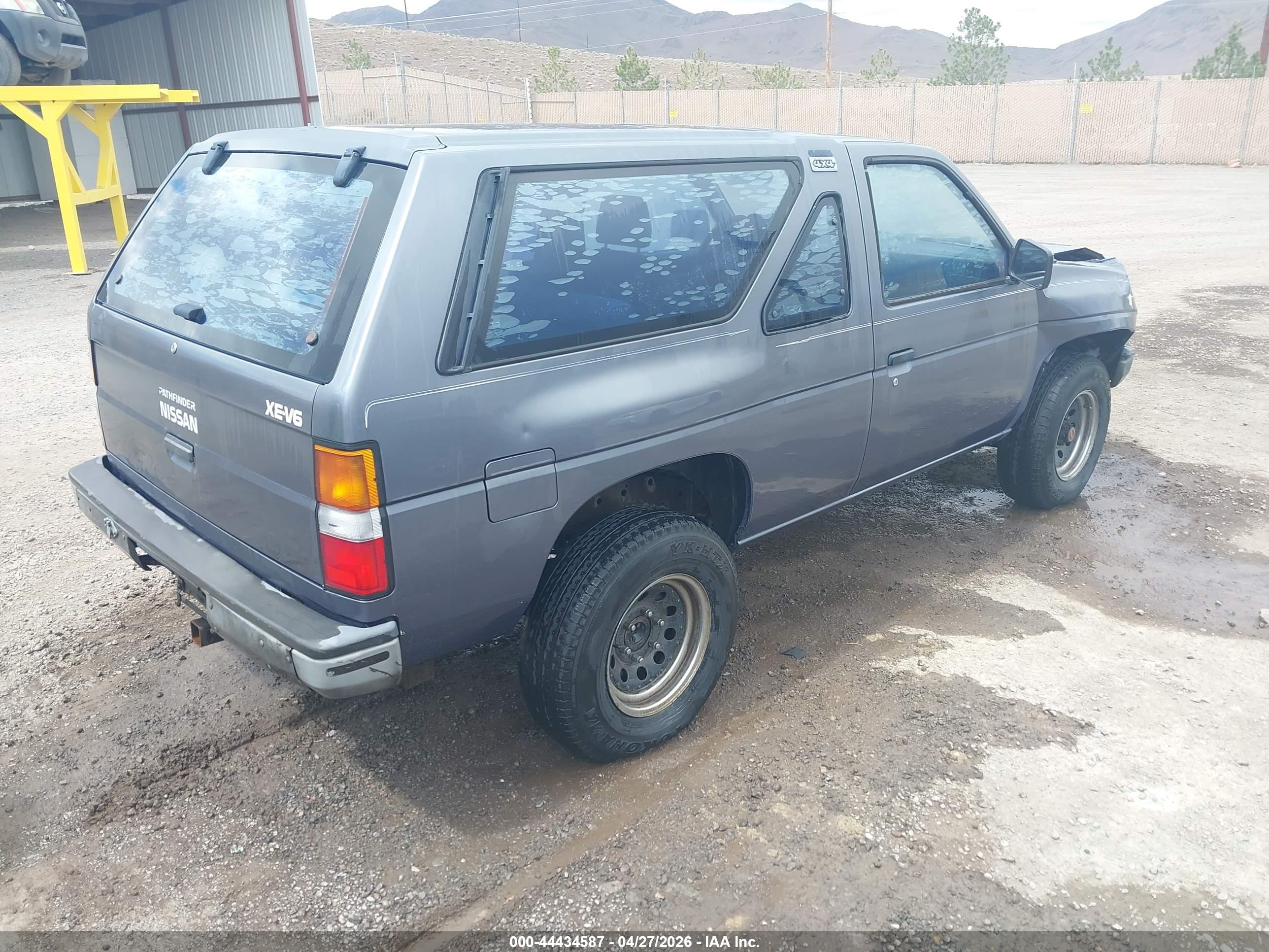 NISSAN PATHFINDER image 4
