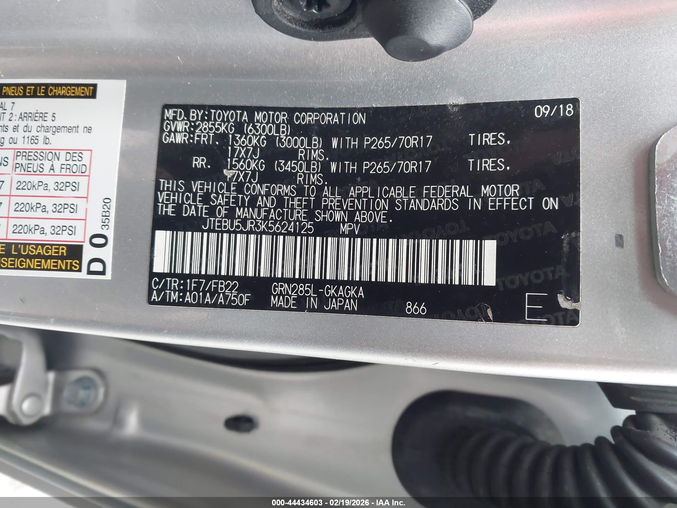 TOYOTA 4RUNNER image 9