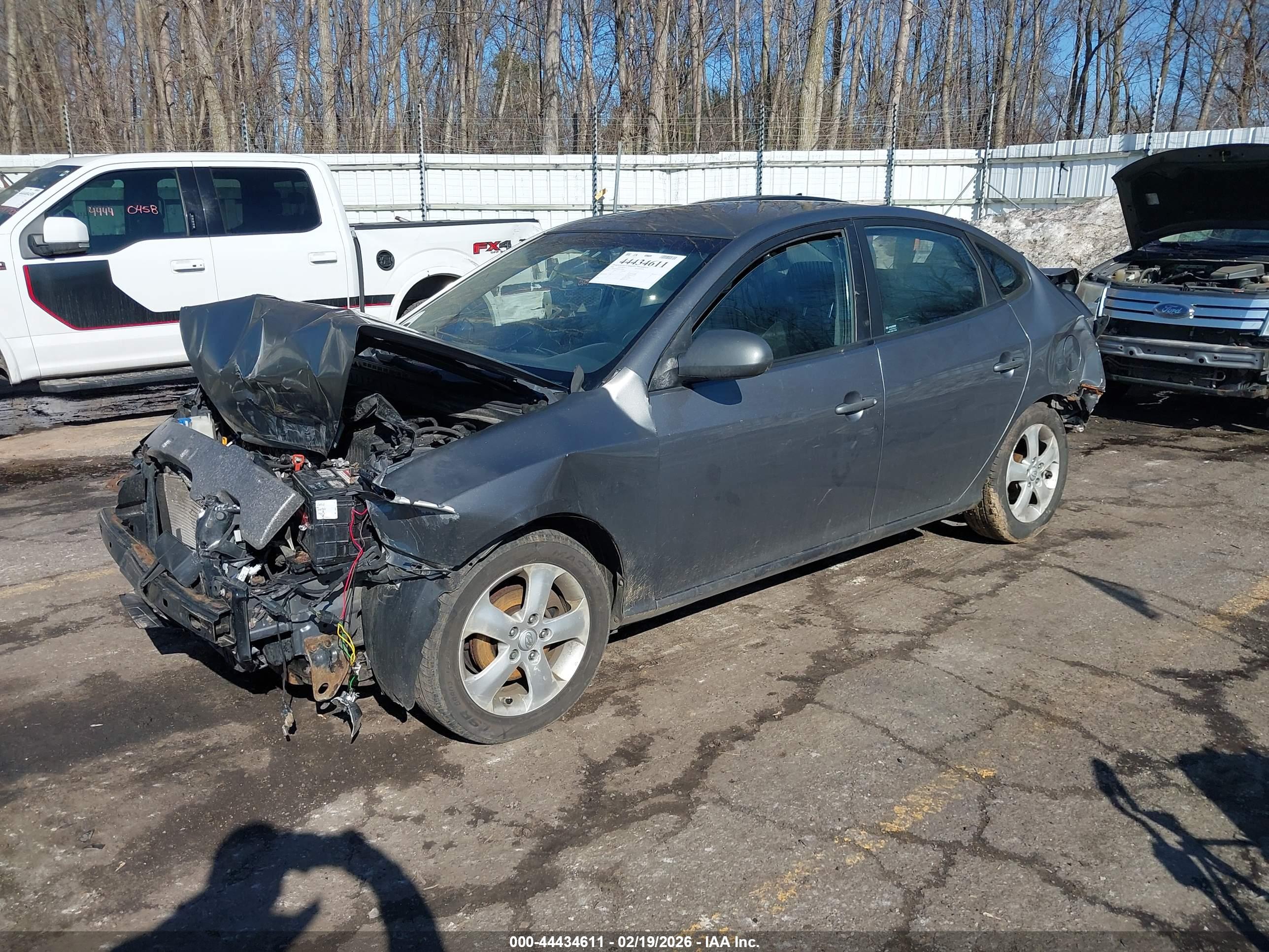 HYUNDAI ELANTRA image 2