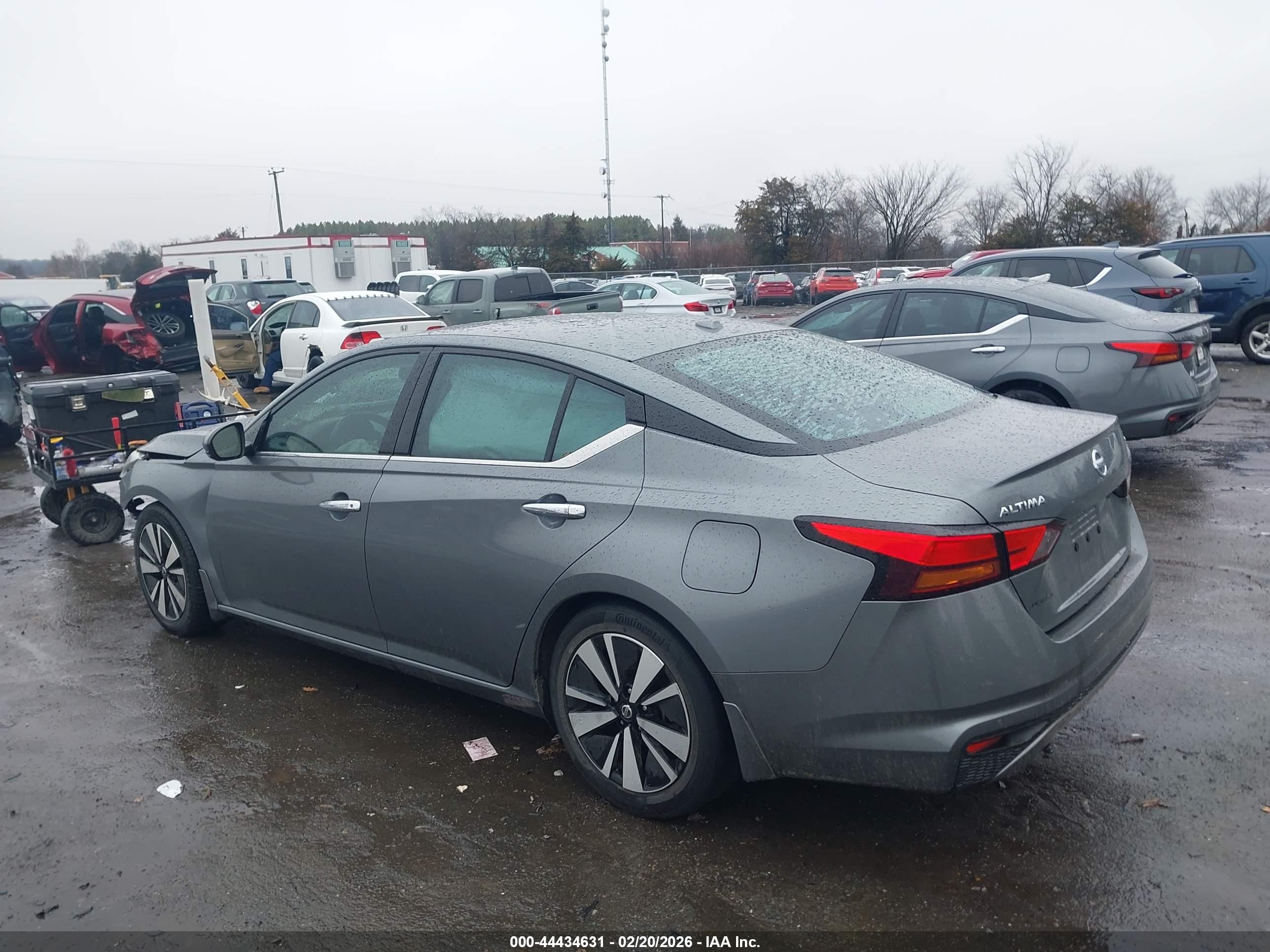 NISSAN ALTIMA image 3