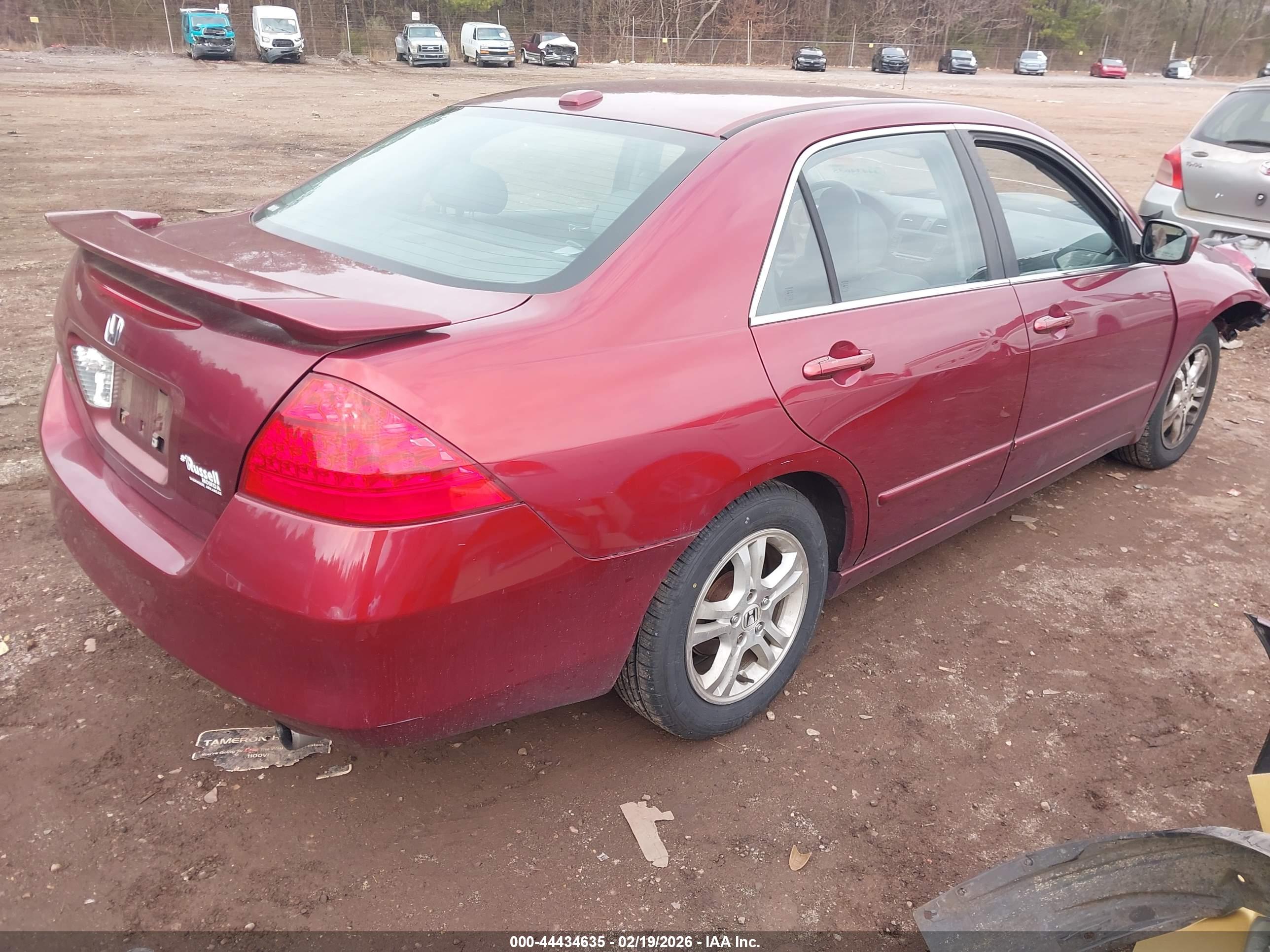 HONDA ACCORD image 4
