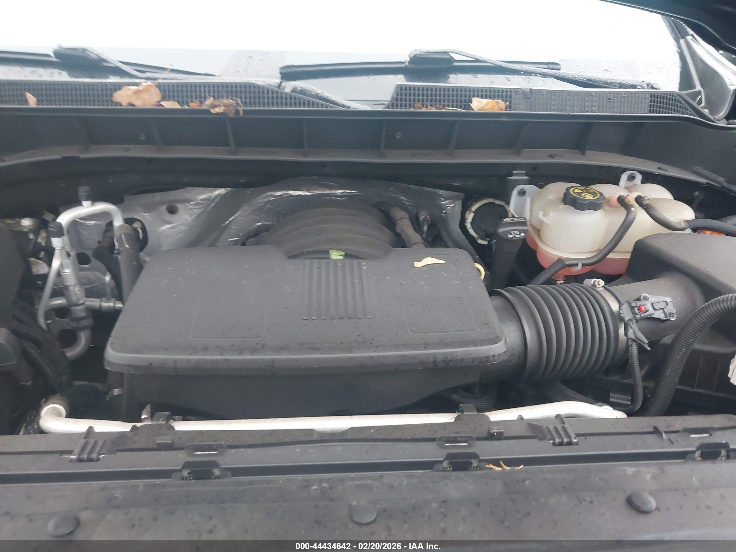 CHEVROLET SILVERADO image 10