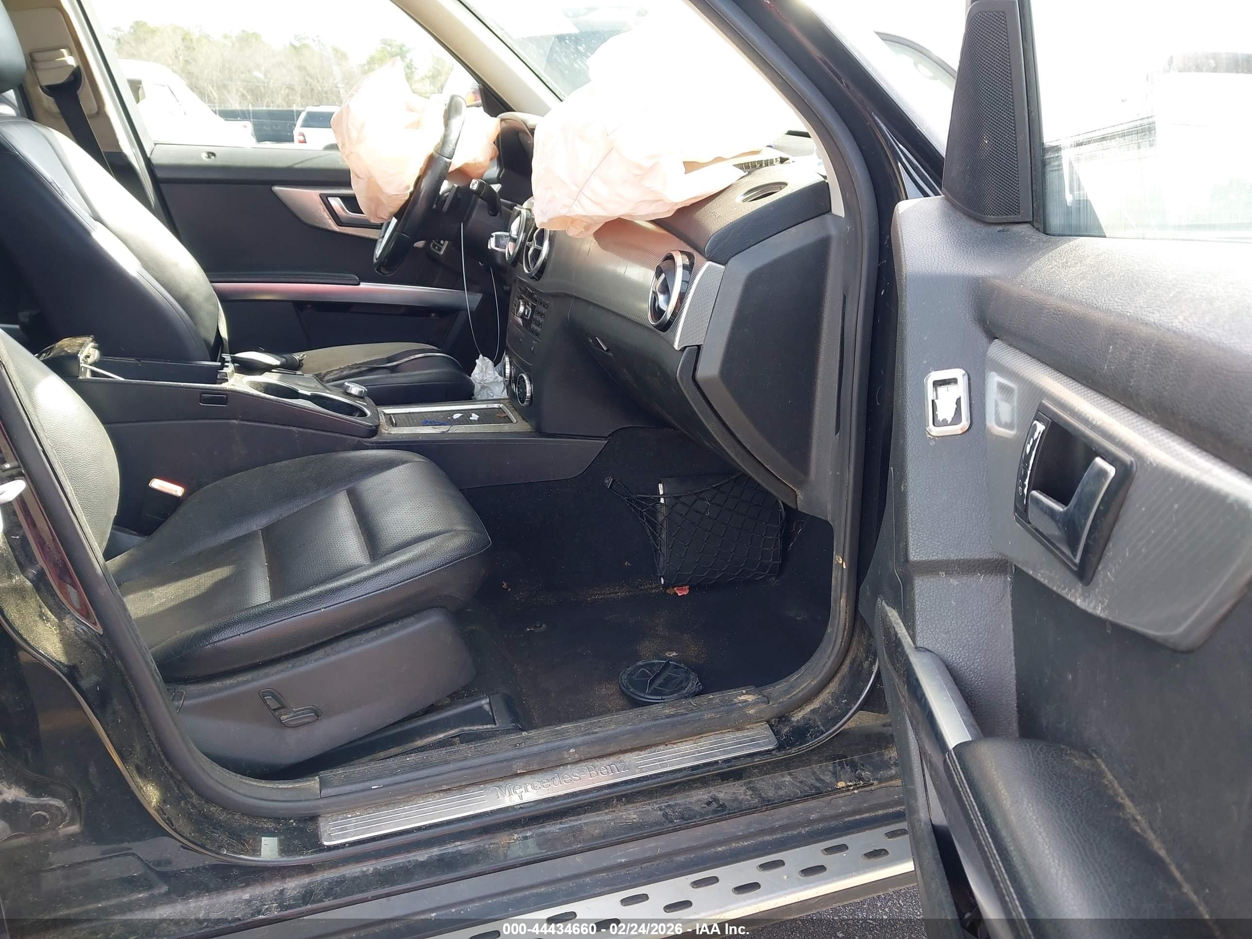 MERCEDES-BENZ GLK image 5
