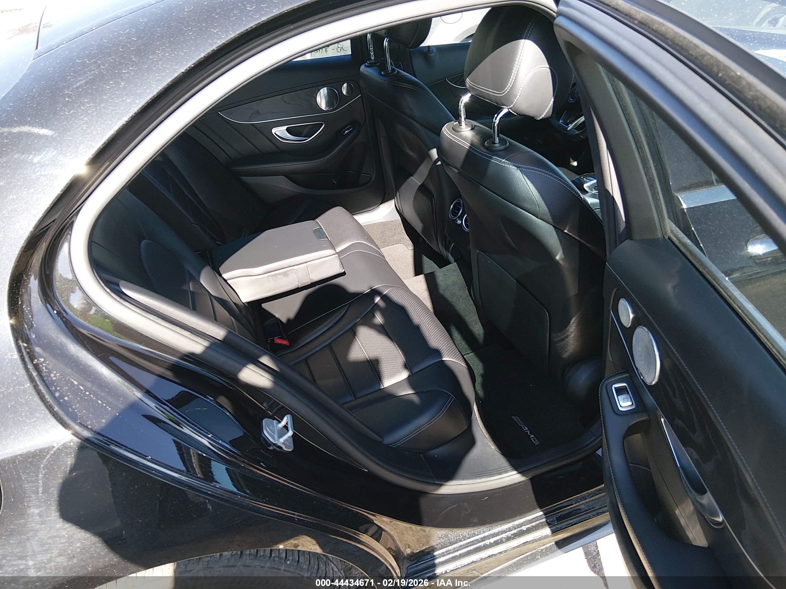 MERCEDES-BENZ C image 8