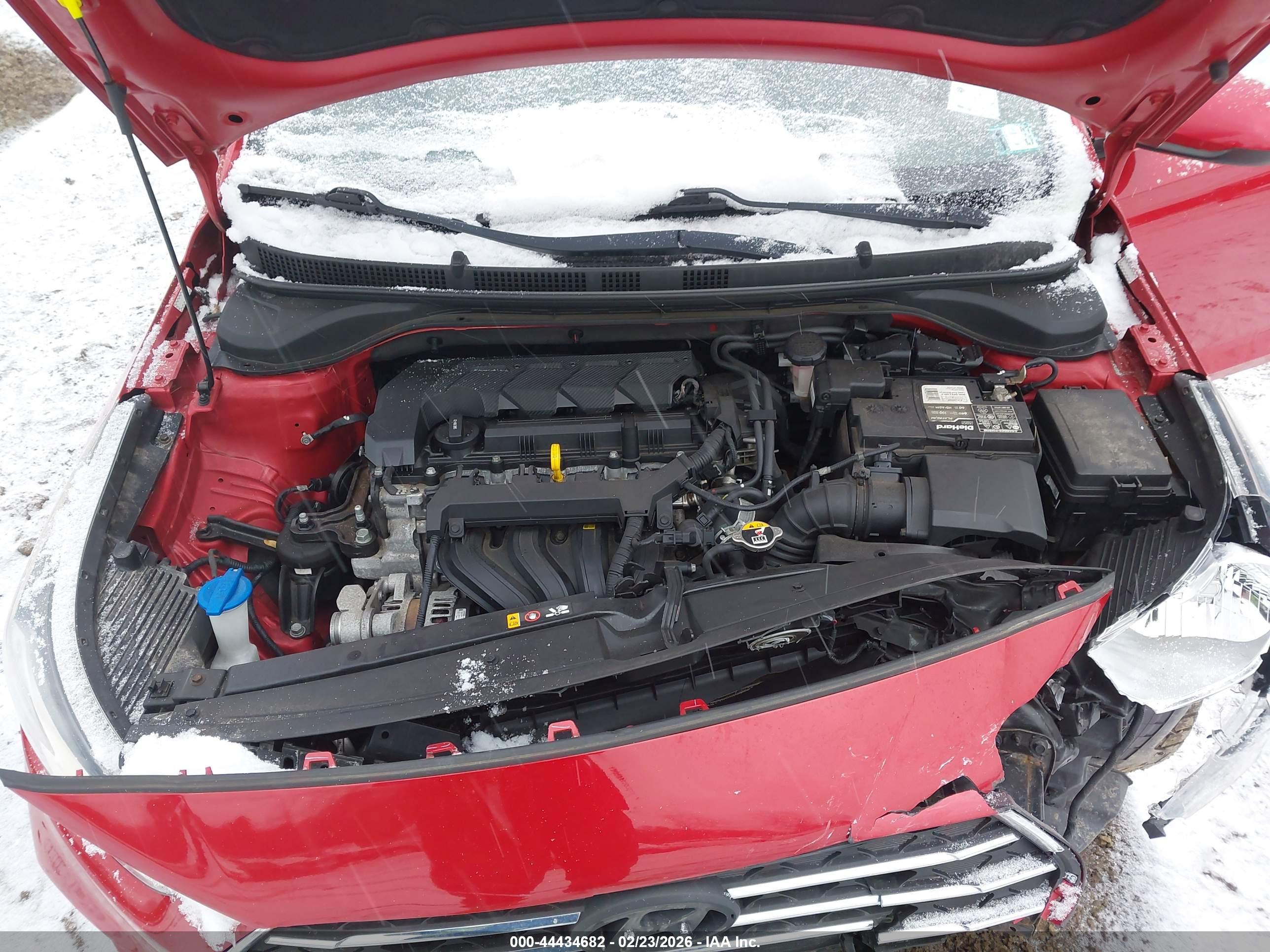 HYUNDAI ACCENT image 10