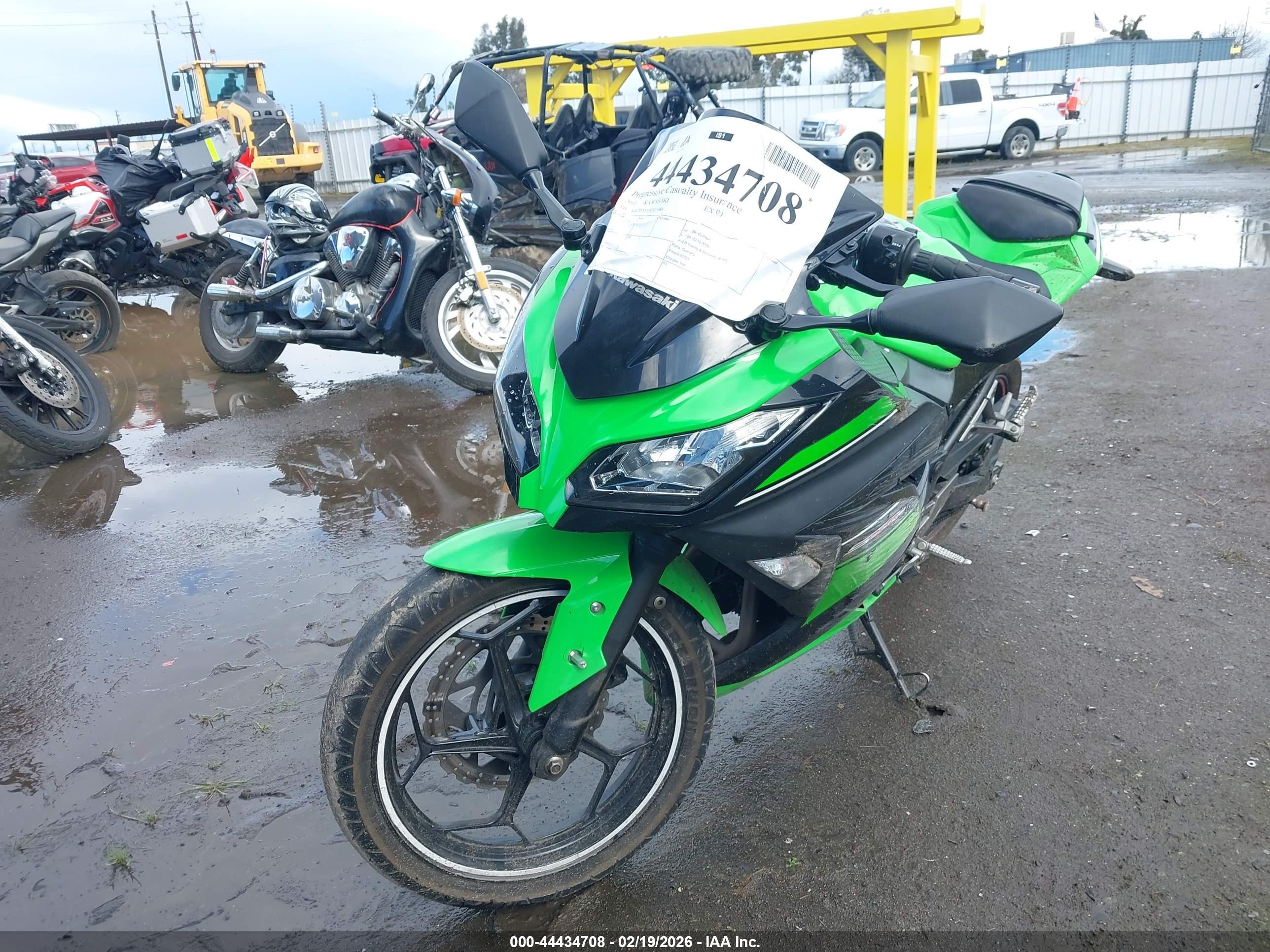 KAWASAKI EX300 image 2