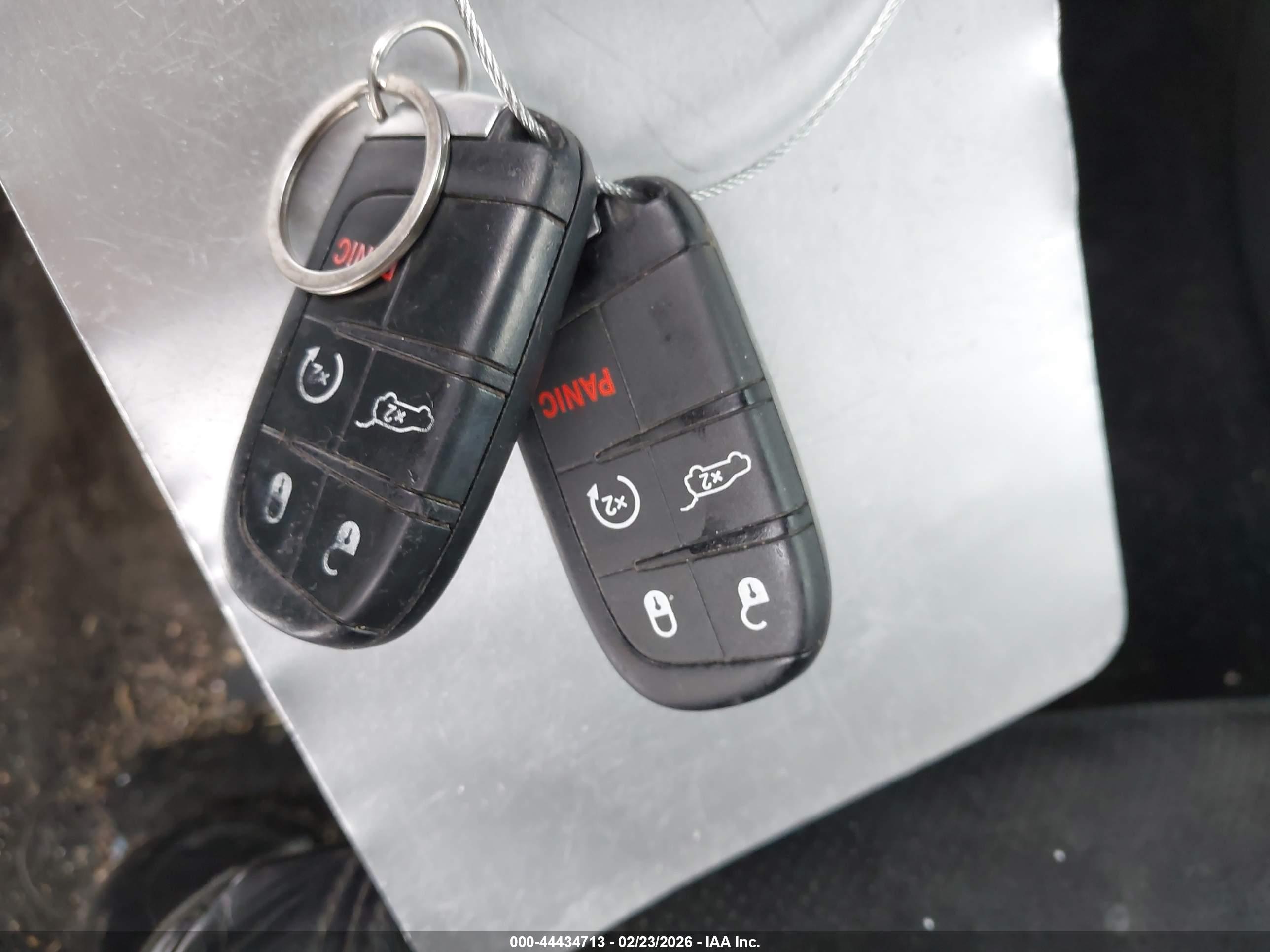 JEEP GRAND image 11