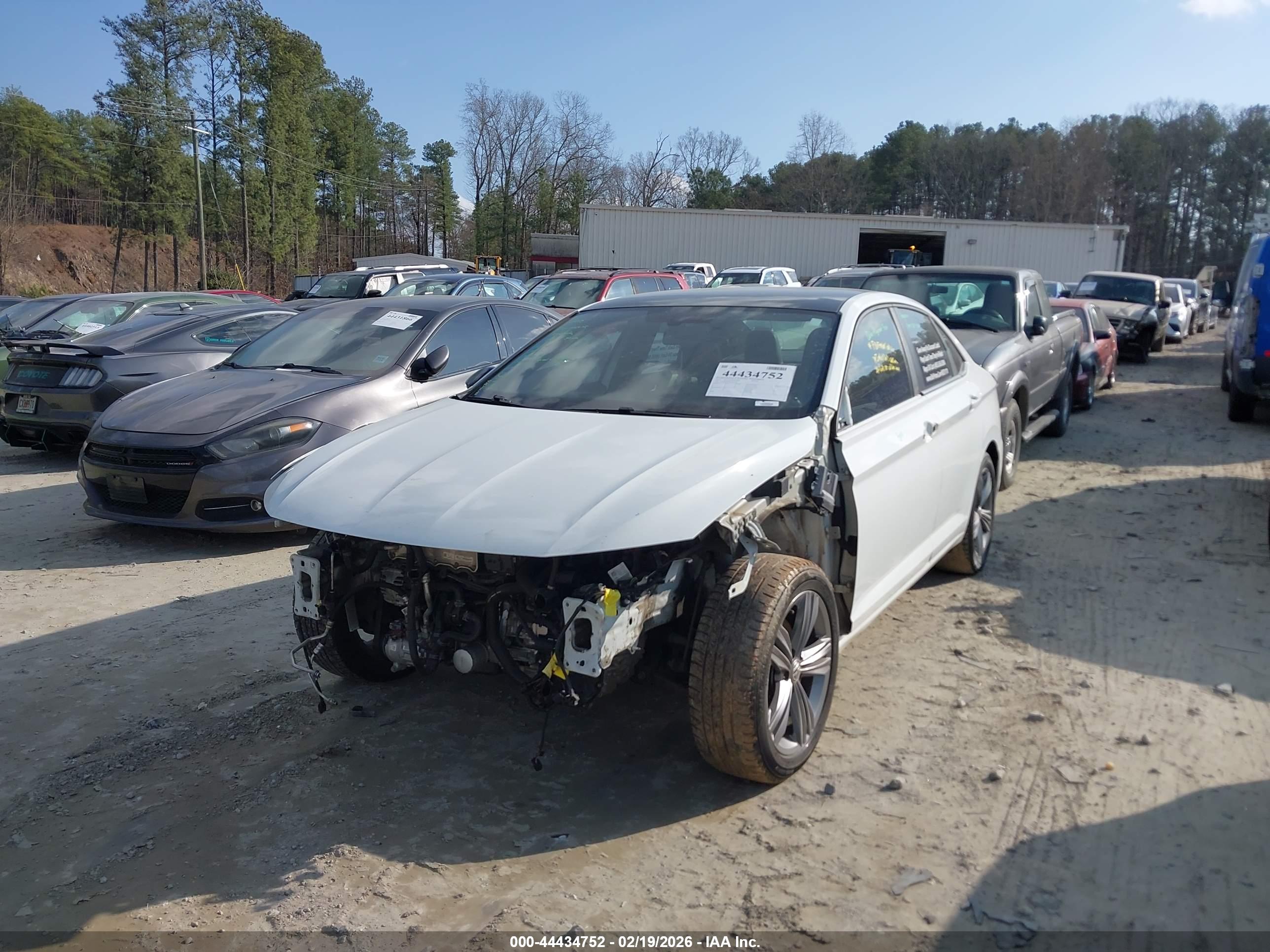 VOLKSWAGEN JETTA image 2